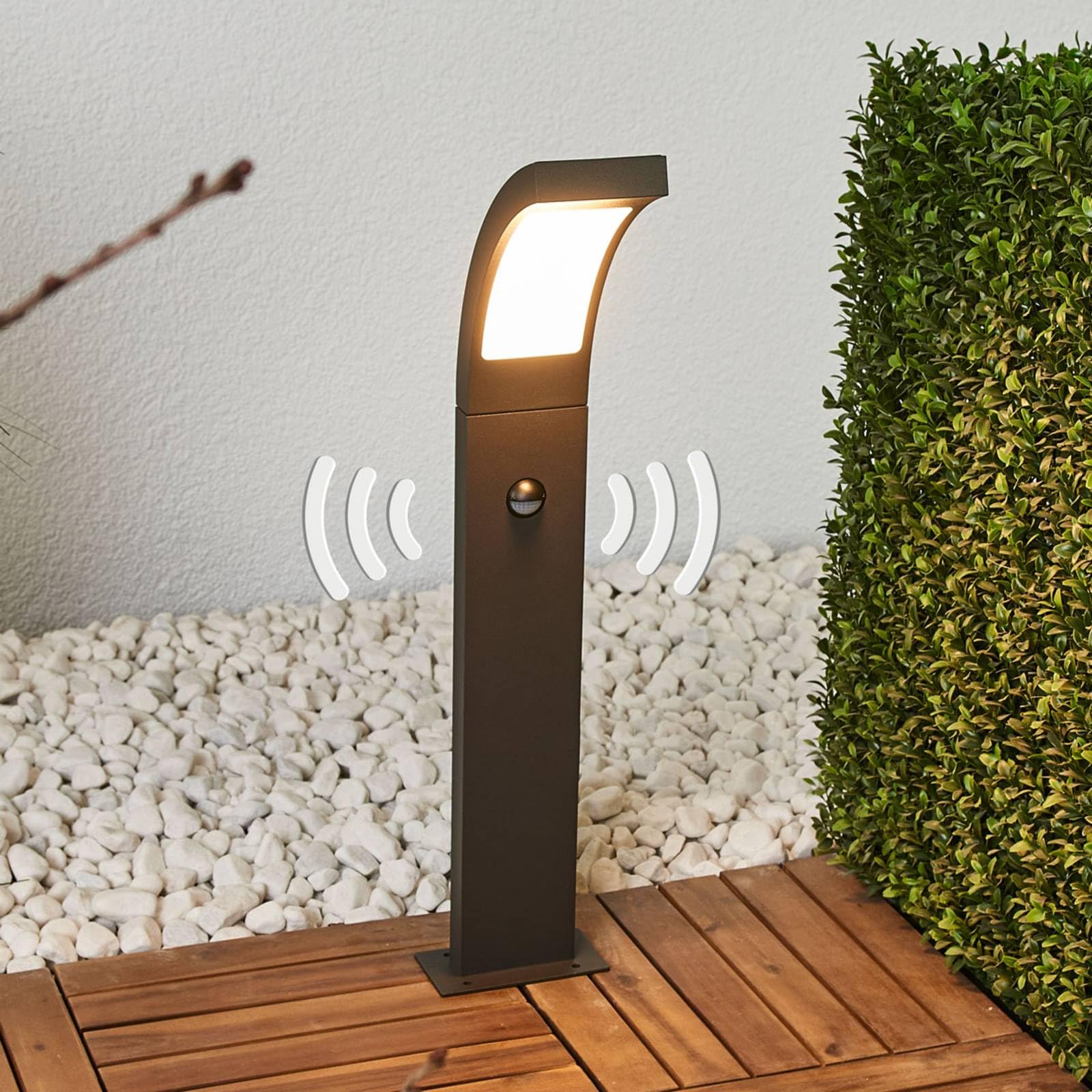 Lucande LED Wegeleuchte mit Bewegungsmelder, Pollerleuchte 60 cm Wegelampe Außenlampe Aussenleuchte Garten Gartenlampe IP54 Außenleuchte
