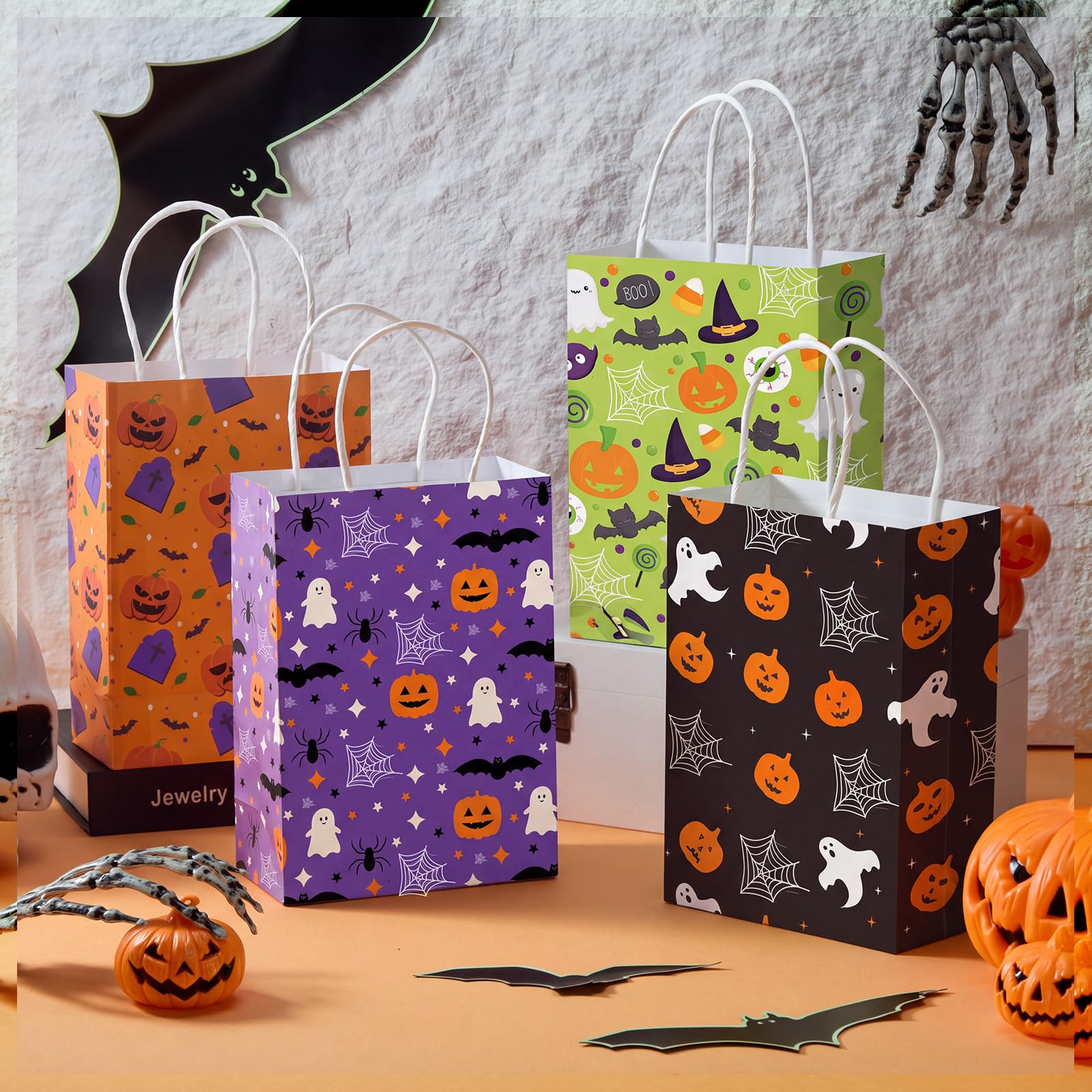 Yexiya Paquete de 100 bolsas de regalo de papel de Halloween con asas, sacos de golosinas de truco o trato, calabaza, fantasma, murciélago, telaraña, recuerdos de fiesta para dulces de Halloween