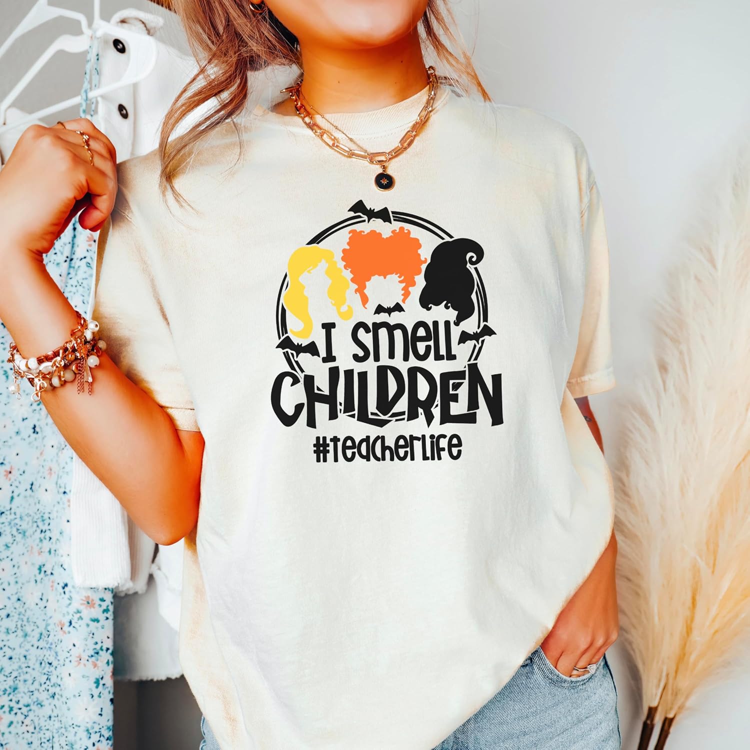 I Smell Children Fall T-Shirt for Teachers Funny Halloween Teacher Tee