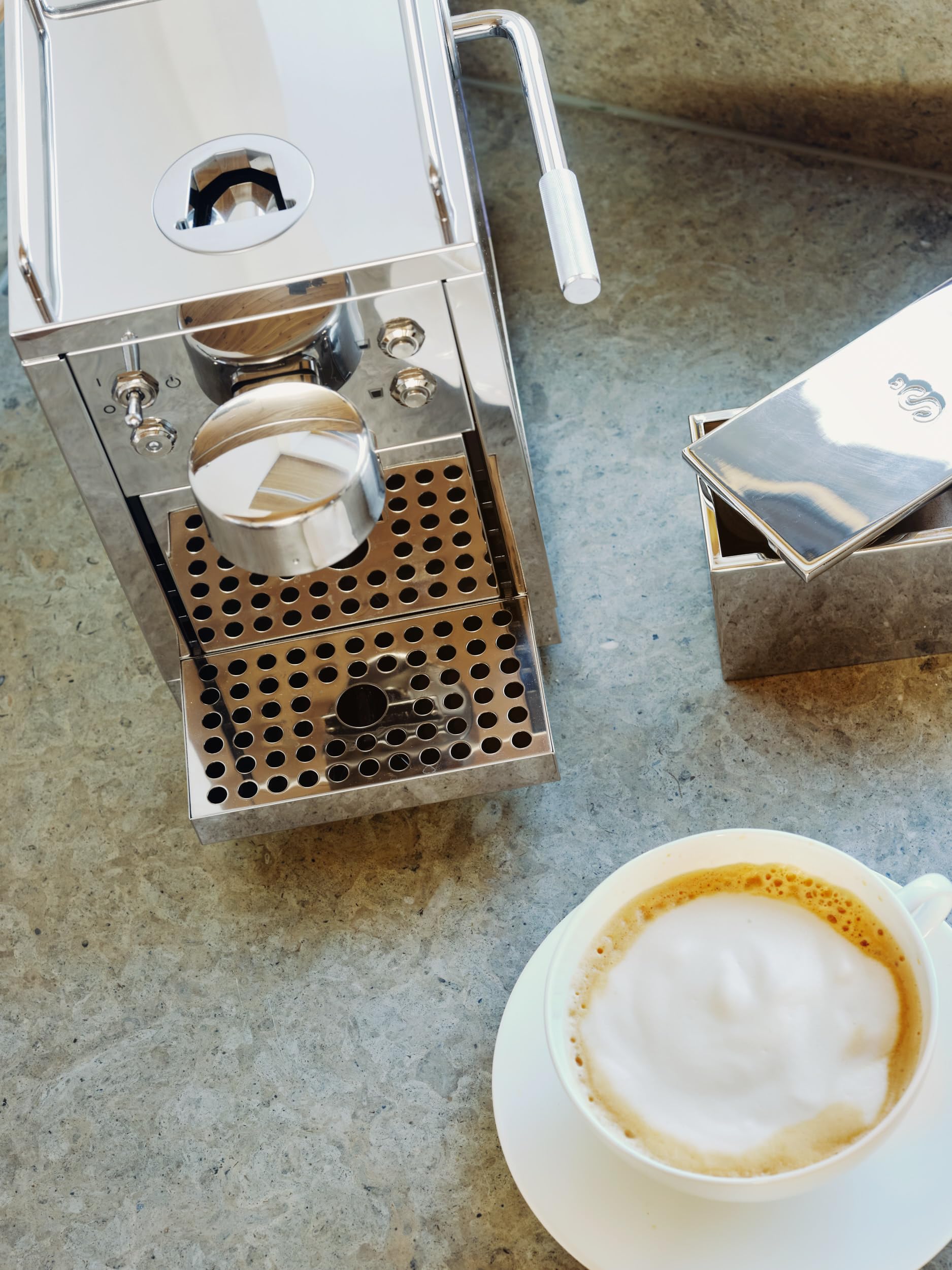 Die Original 2 Kaffeemaschine, Nespresso® kompatible Kapselmaschine, Espressomaschine aus Edelstahl, skandinavisches Design, langlebige, reparierbare Kaffeemaschine