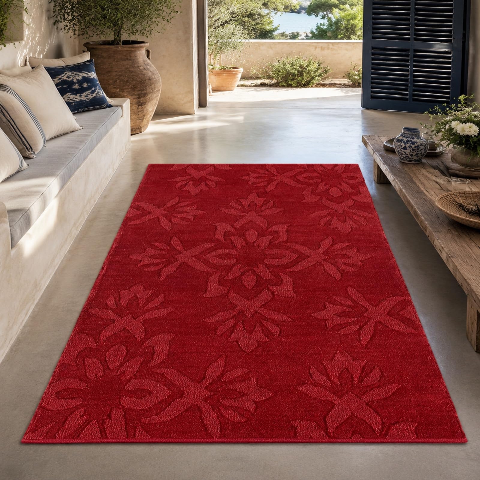 Grand tapis de salon floral oriental rouge pour créer un coin moquette cosy