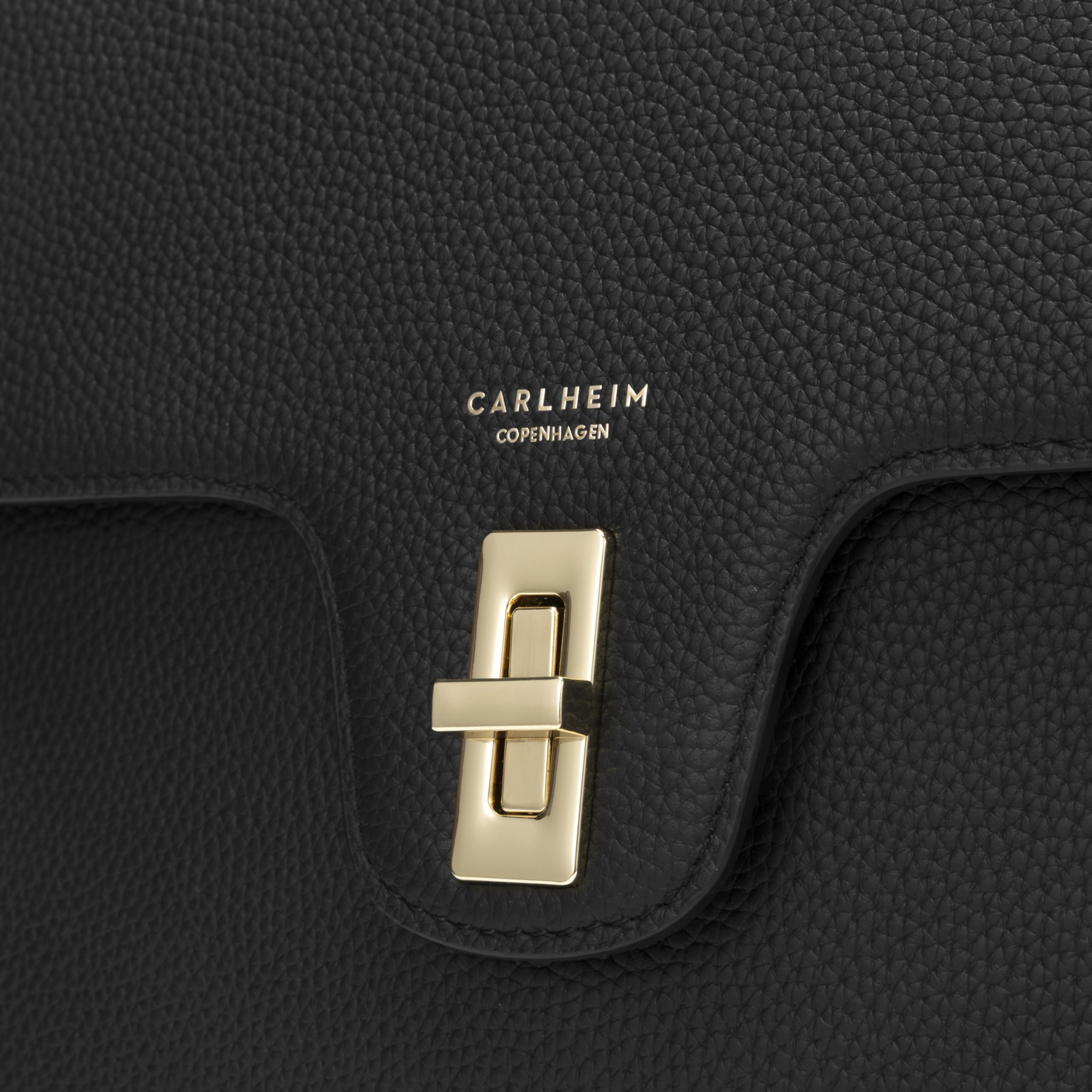 Carlheim, Gotland Genuine Leather collection, Estelle Genuine Leather Handbag (Black)