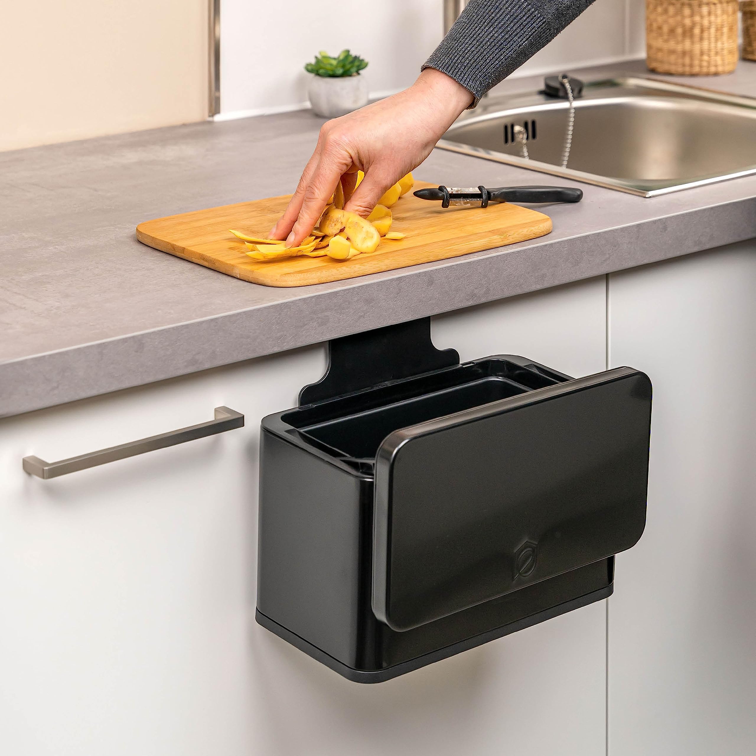 eluno Poubelle Bio 3 l avec Filtre Anti-odeurs, à Suspendre, Poser ou Coller, Seau à Compost, 3 Modes de Montage (Noir)