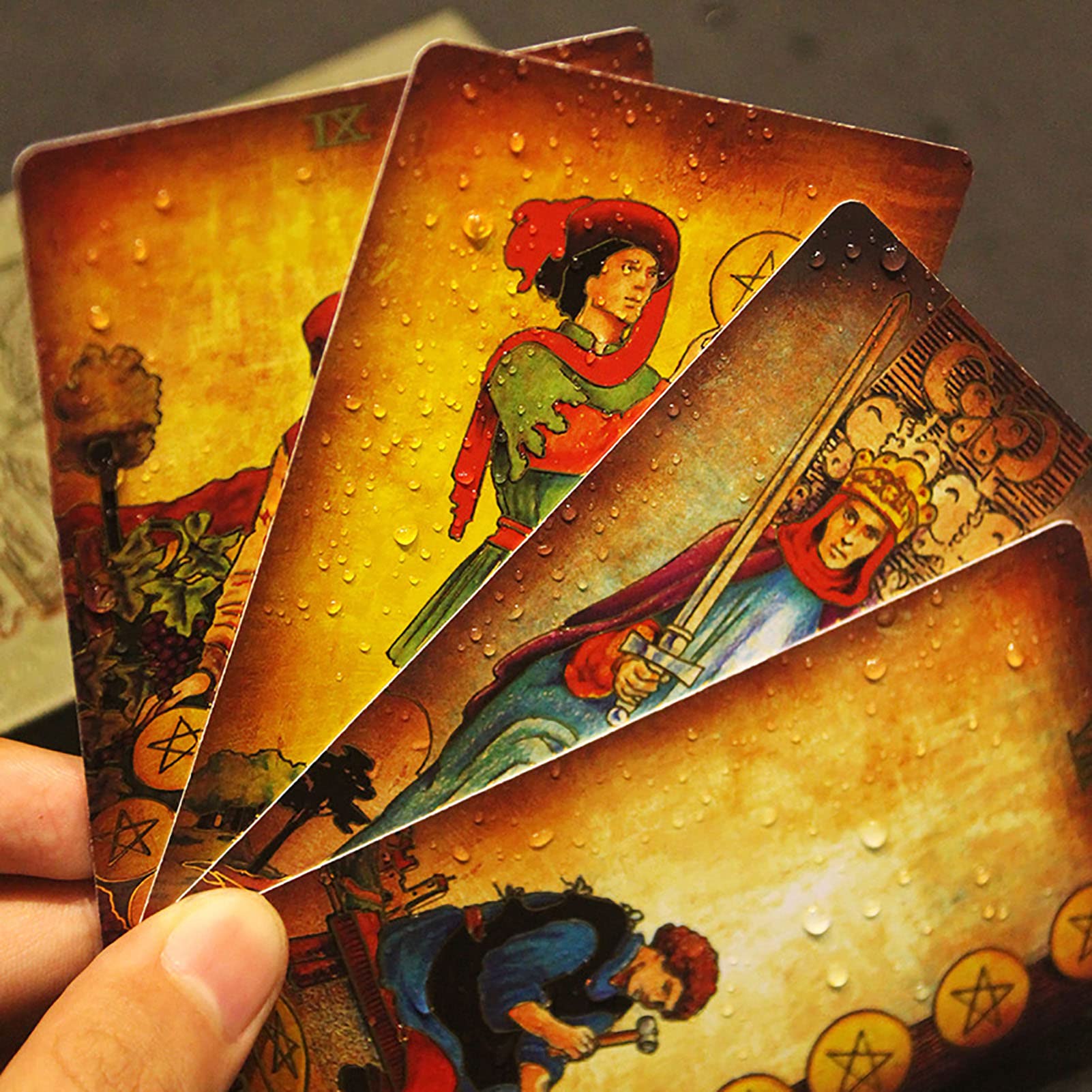 Juego de Cartas de Tarot con Instrucciones en Inglés, Juego de Adivinación de Cartas de Tarot para Lectores Expertos Principiantes,Oro