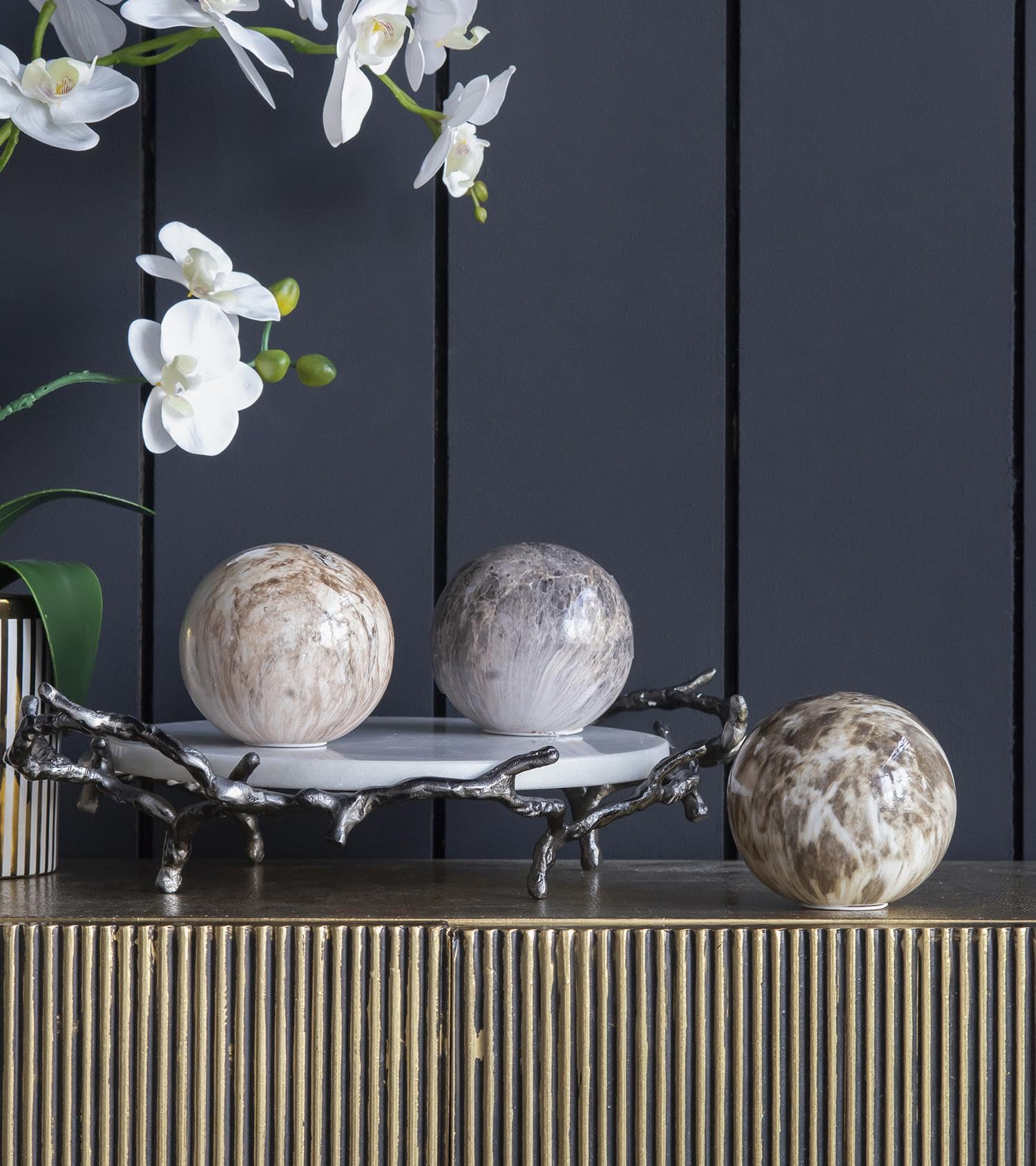 ORYNTIDE Set of 3 Ceramic Decorative Spheres - Modern Marbled Orbs for Home Decor, Tabletop Accent, Shelf Display, Living Room Bedroom Centerpiece - Beige - D4 x 4