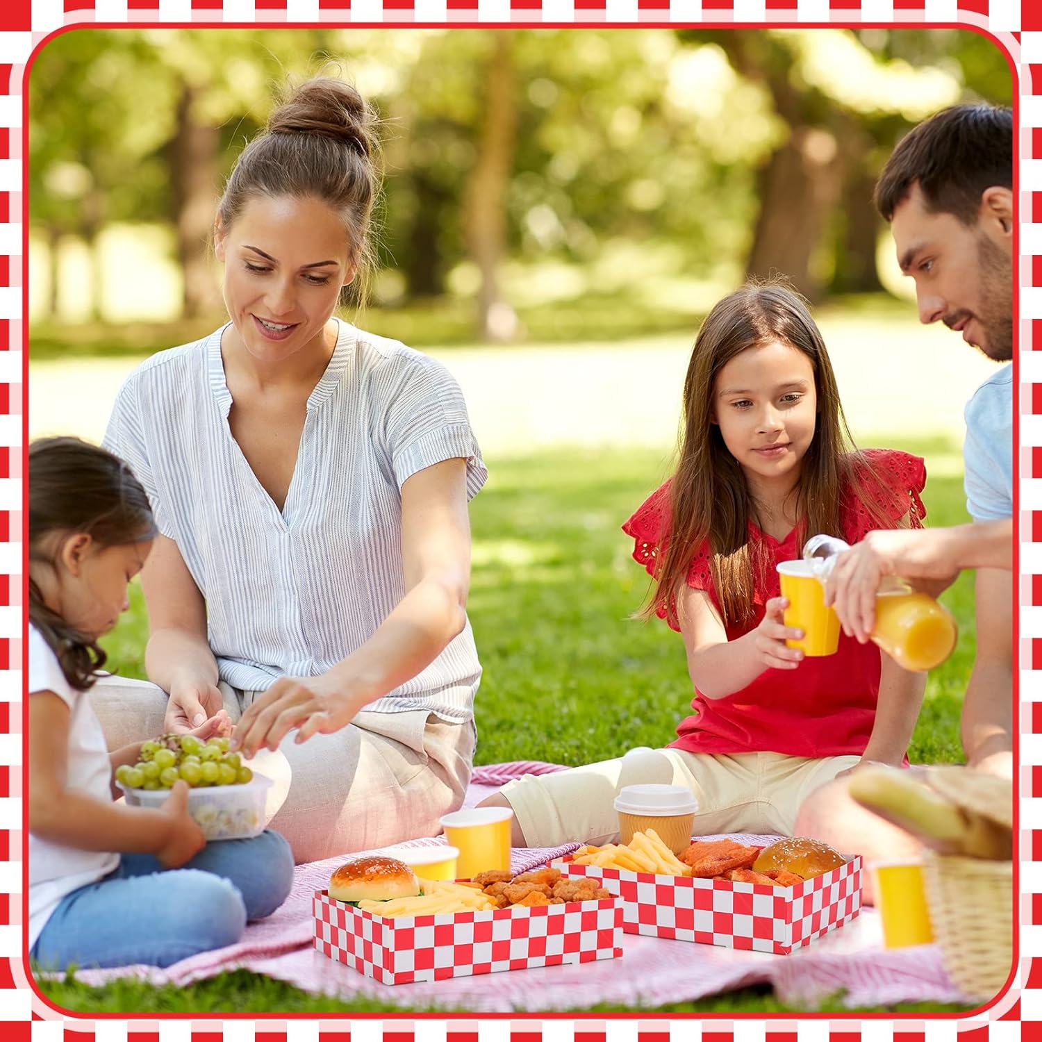 Christmas Disposable Red Checkered Cardboard Food Tray 10.24 x 7.09 x 2.36 Inches Snack Serving Container 4 Corner Pop up Hot Dog Box Holder Boat for Movie Night Party Supplies(100 Pcs)