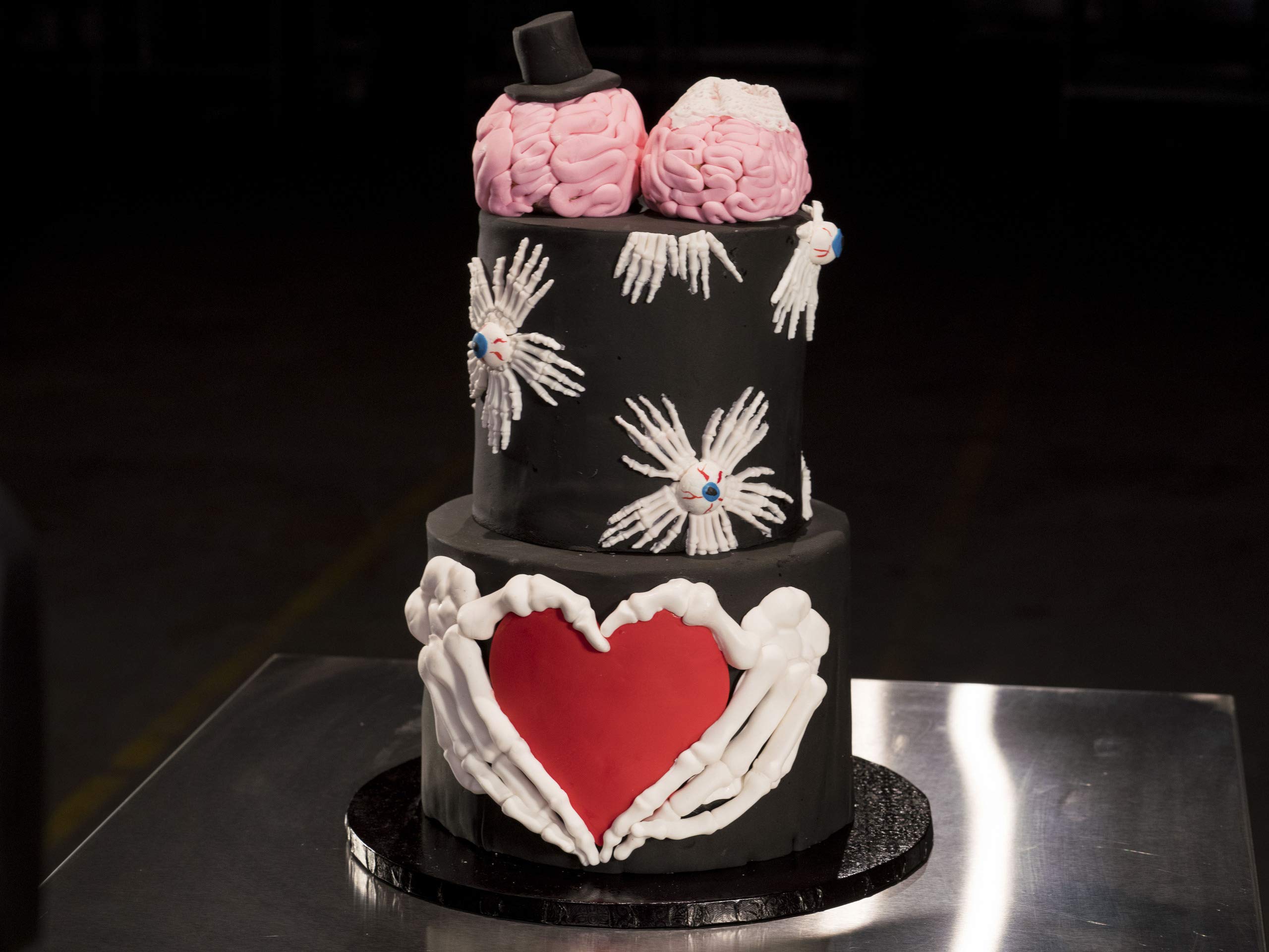 Watch Halloween CakeOff, Season 1 Prime Video