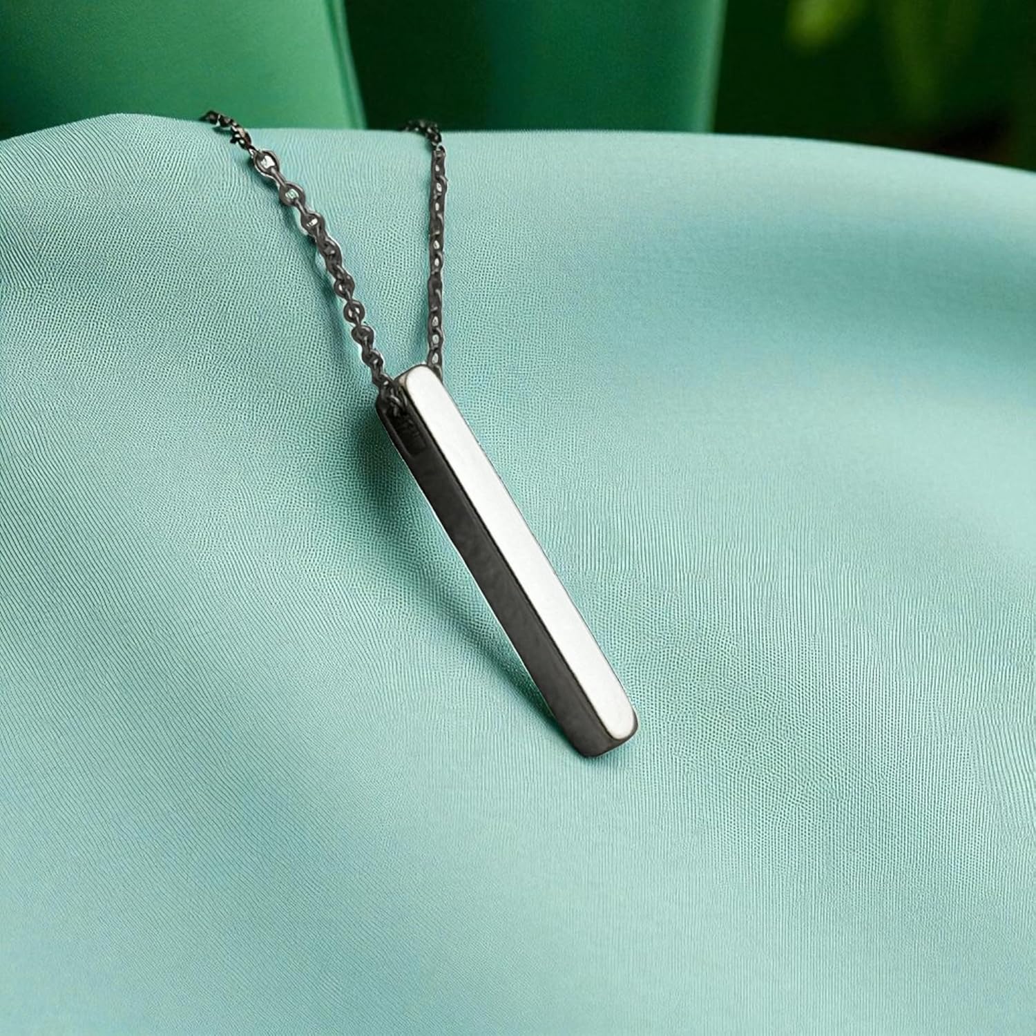 Personalized Vertical Bar Necklace with Children’s Names – Custom Engraved Name Pendant for Moms – Elegant Family Keepsake Jewelry - Remembrance Gift - Image 7