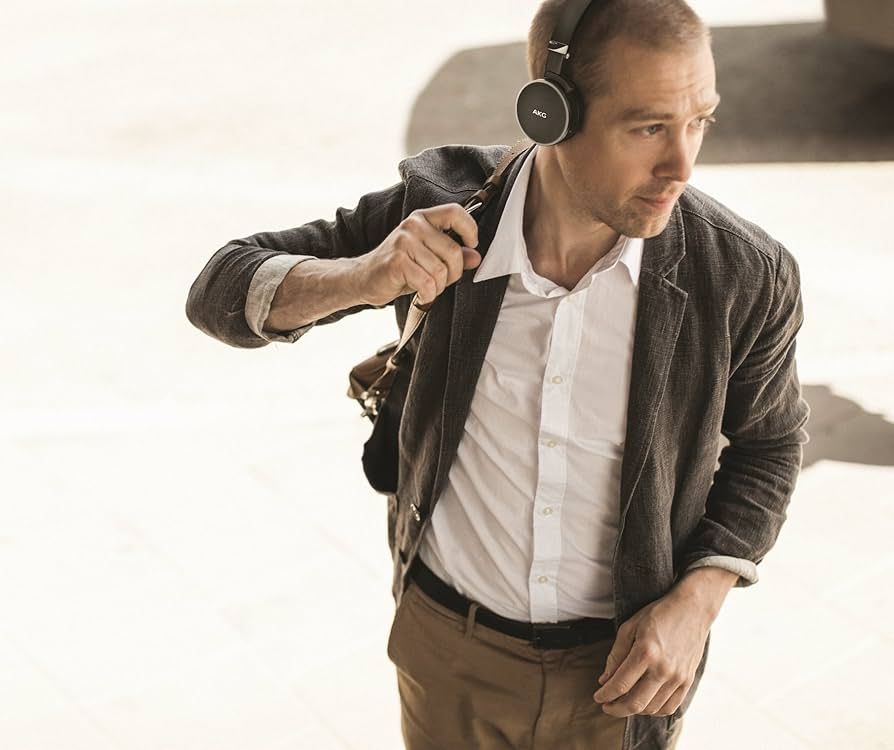 AKG N60NC ノイズキャンセリングヘッドホン N60 NC(エヌ60エヌシー) : AKG/ノイズキャンセリングヘッドホン