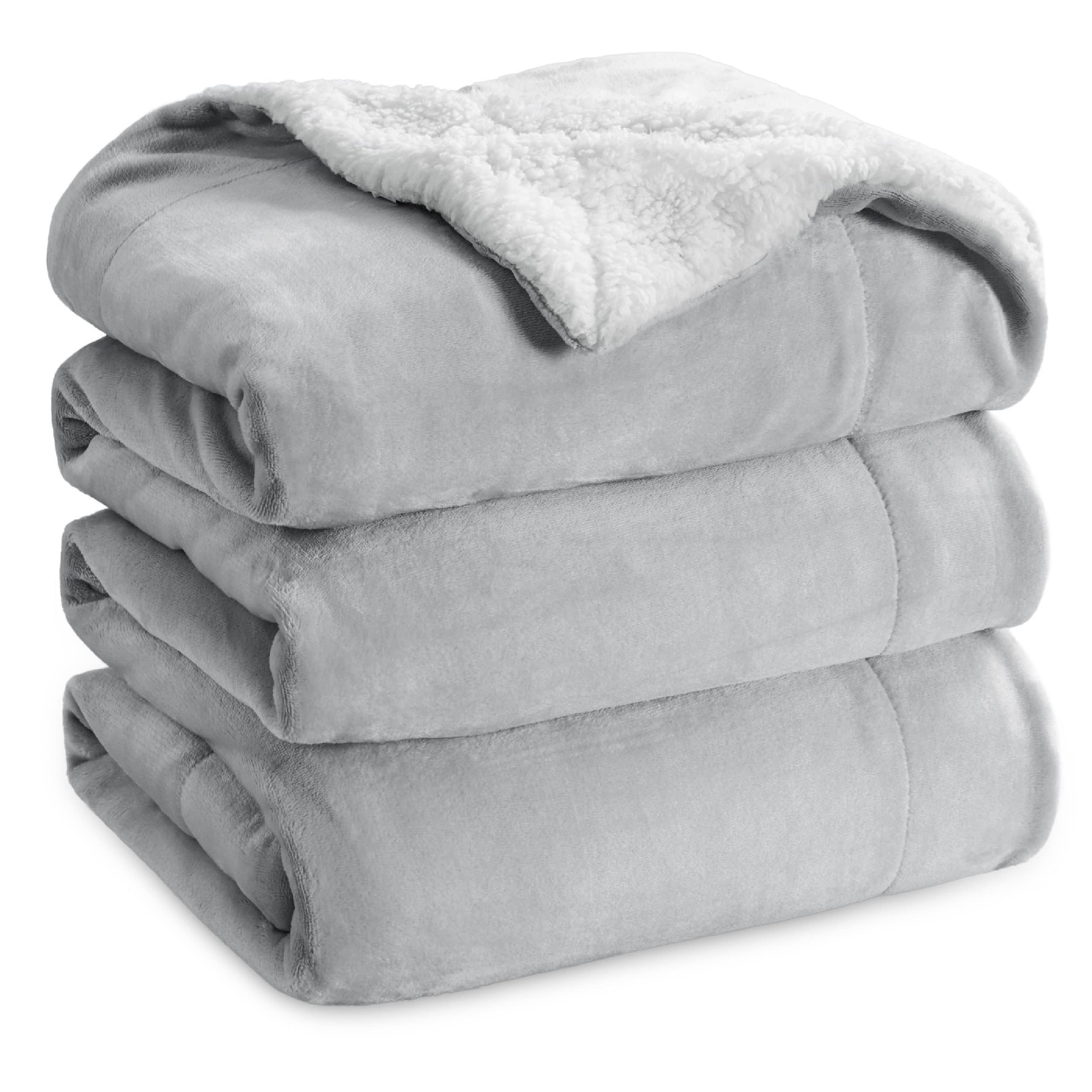Bedsure GentleSoft Sherpa Fleece Blanket Queen Size for Bed, Non-Heated, Thick and Warm Throw for Women and Men, Soft Fuzzy Plush Queen Blanket for Winter, Light Grey, 90x90 Inches