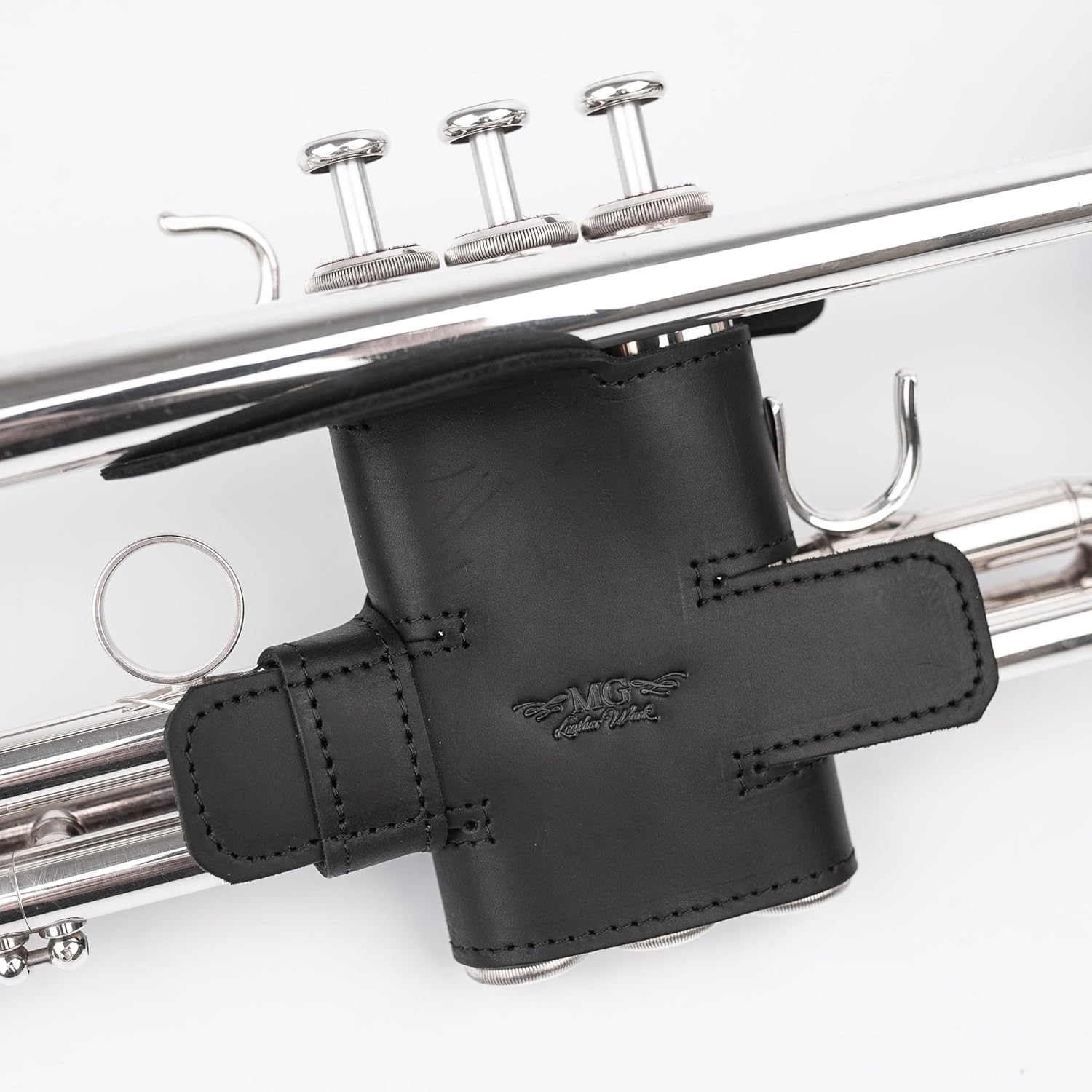Trumpet Valve Guard XL Genuine Leather Protection Trumpet Valve Cover Valve Wrap (Black)