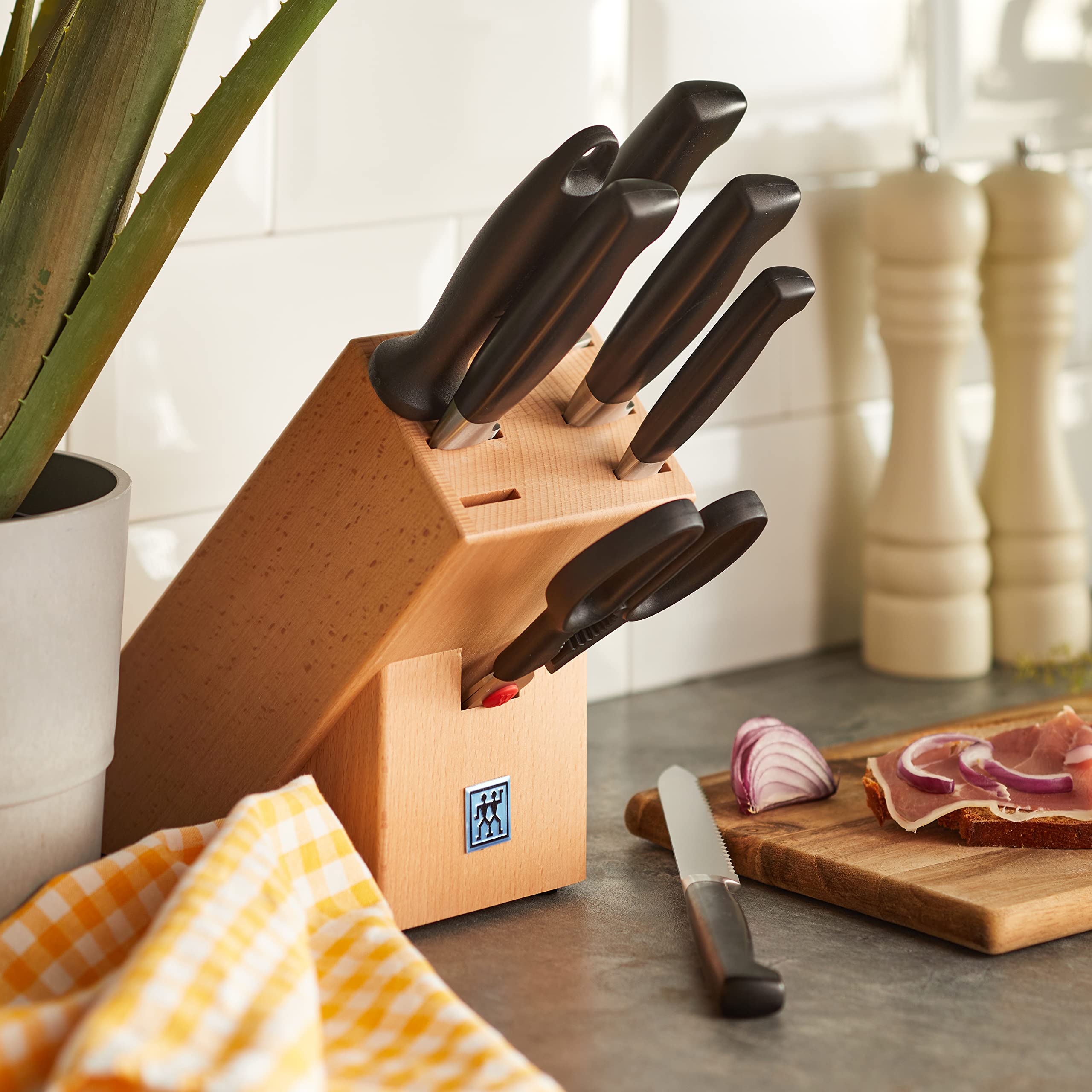 Amazon | HENCKELS フォースター ナイフブロック8点セット コモン