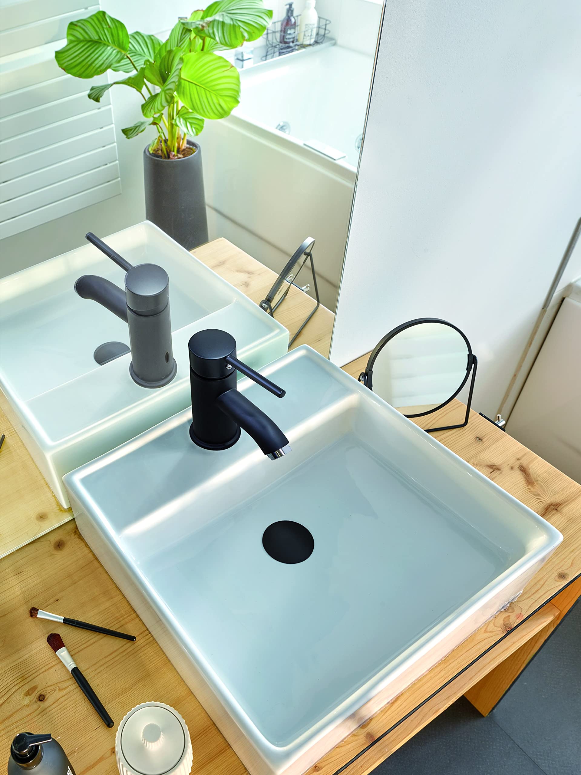 Wirquin 30723915 Piletta lavabo design ottone nero flusso libero 100mm, nero