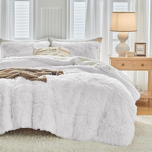 Miniatura 10 de UOZZI BEDDING Juego de edredón blanco de piel sintética tamaño Queen de 3 piezas, 1 juego de edredón blanco lanudo y 2 fundas de almohada, ultra