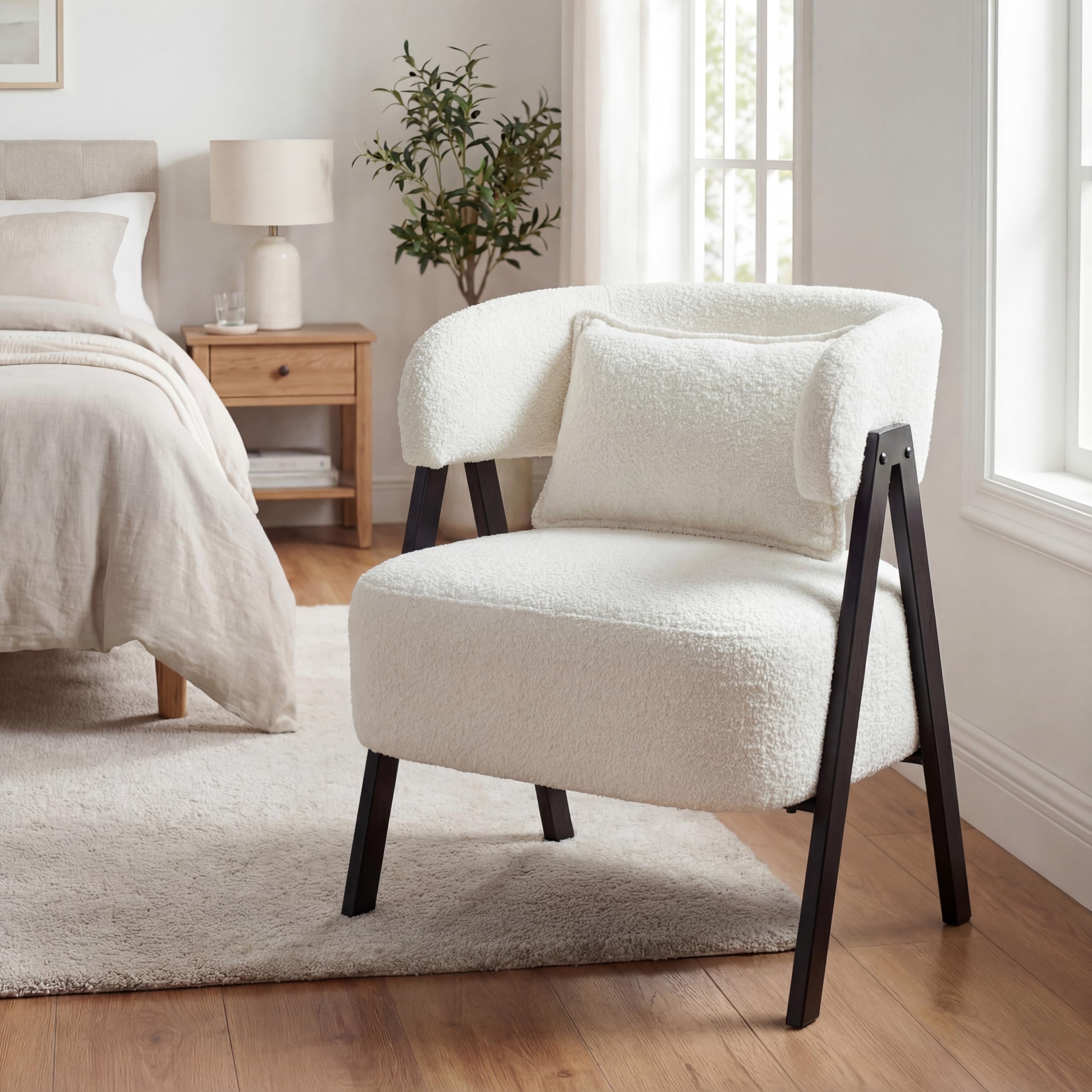 COSTWAY Butaca de Salón Tapizado en Imitación Conejo Suave, Sillón con Cojín Lumbar y Patas de Metal, Silla Estilo Escandinavo para Lectura, Sofá Individual de Ocio para Salón, Dormitorio (Blanco)