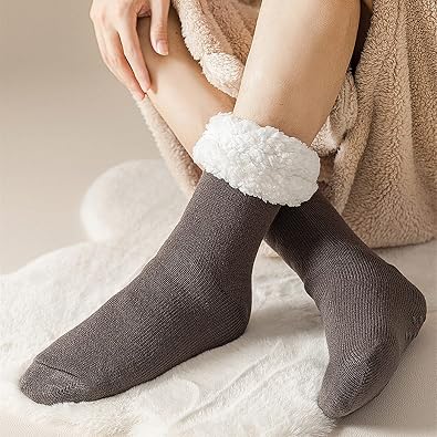 Men's Slipper Socks with Grips Non Slip Soft Cozy Fuzzy Fleece Lined Socks for Cold Winter