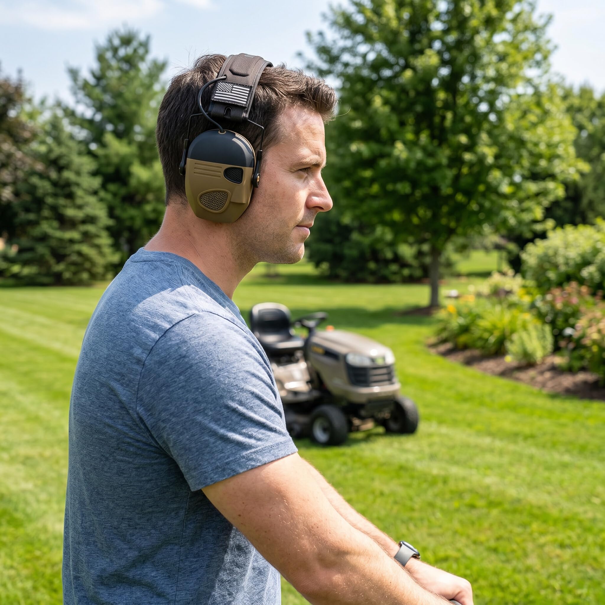 Haofy Protección Auditiva Electrónica con Micrófono Direccional Amplificación de Sonido de 82 DB Diseño ABS Plegable para Campo de Tiro, Trabajo Al Aire Libre, Almacenamiento Compacto (Caqui)