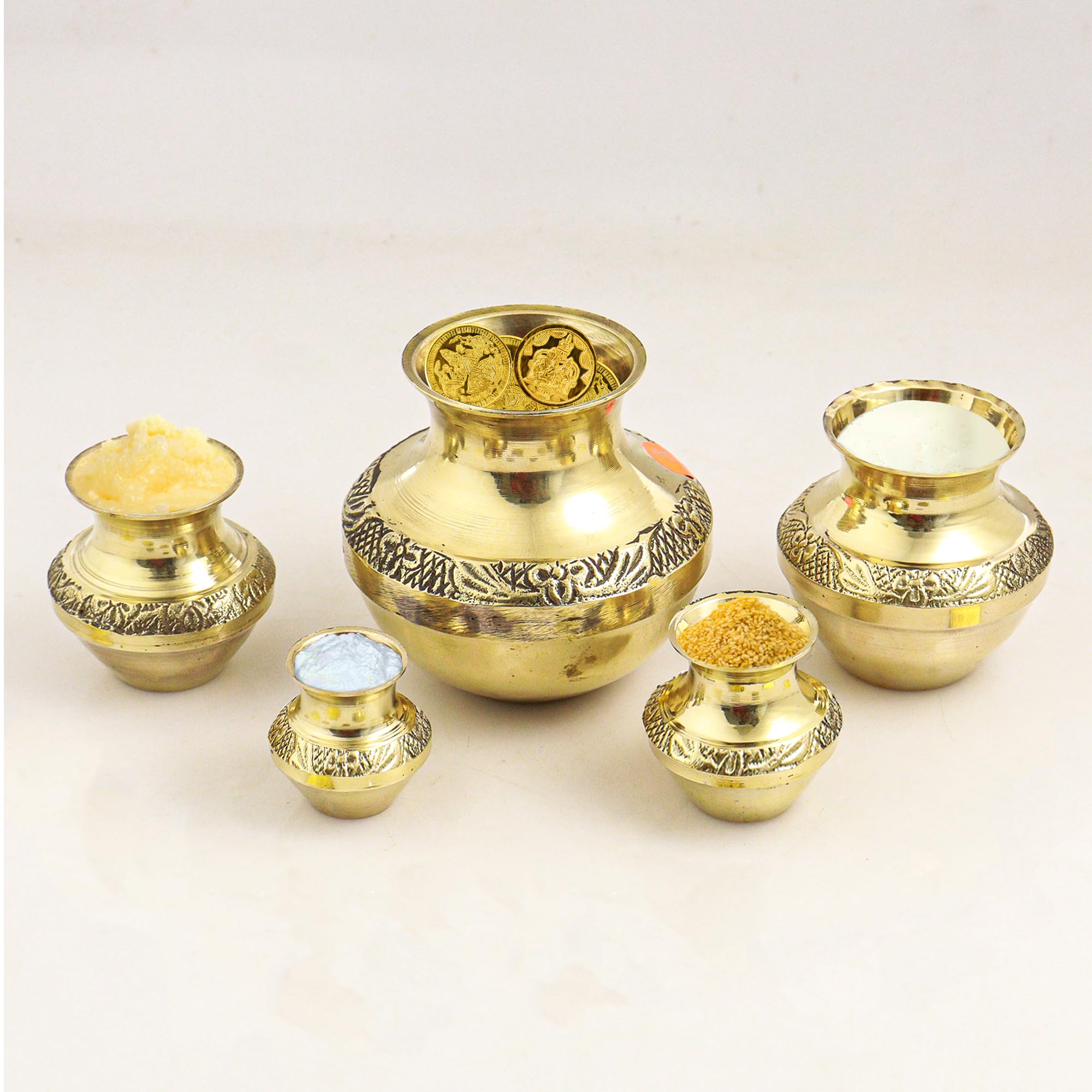 Putrika Brass Gubera Lota with 11 Lakshmi Kubera Coins|Kubera Pot Set of 5 Brass|Pooja Kalash Pot for Wealth|Puja Kalasam with 11 Gold Coins for Diwali, VaraLakshmi Pooja 1