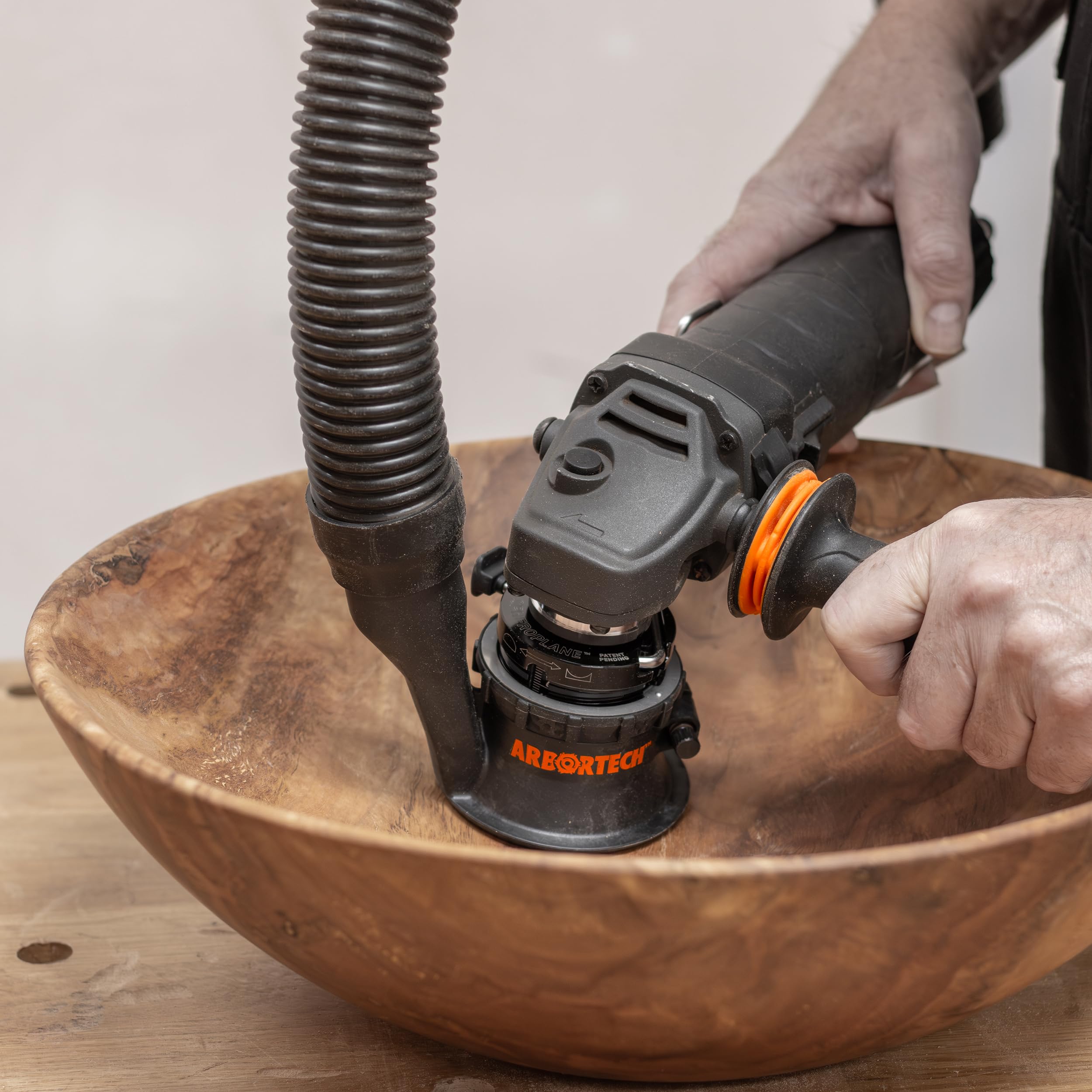 ARBORTECH SpheroPlane® Schnitzaufsatz mit Schleifsystem für Winkelschleifer