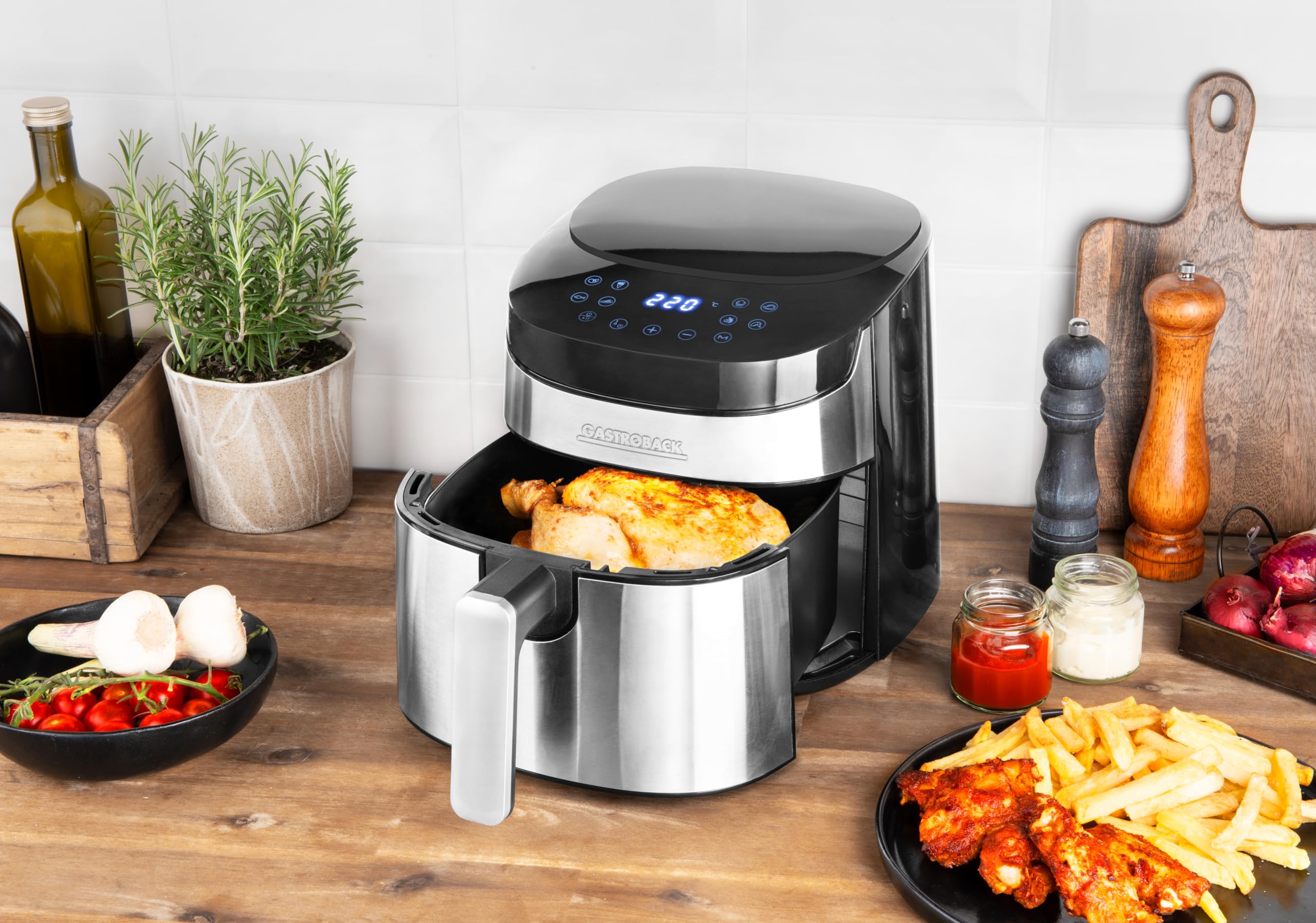 GASTROBACK #42582 Design Heißluftfritteuse Air Pro, Air Fryer mit 3,7 Liter Füllvolumen, 8 voreingestellte Programme, Touch-Bedienfeld, Schwarz-silber