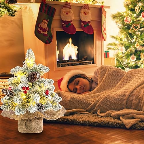 Miniatura 6 de Árbol de Navidad artificial de mesa de 14 pulgadas con mini árbol de Navidad flocado con conos de pino y bayas para decoración de mesa de Navidad,