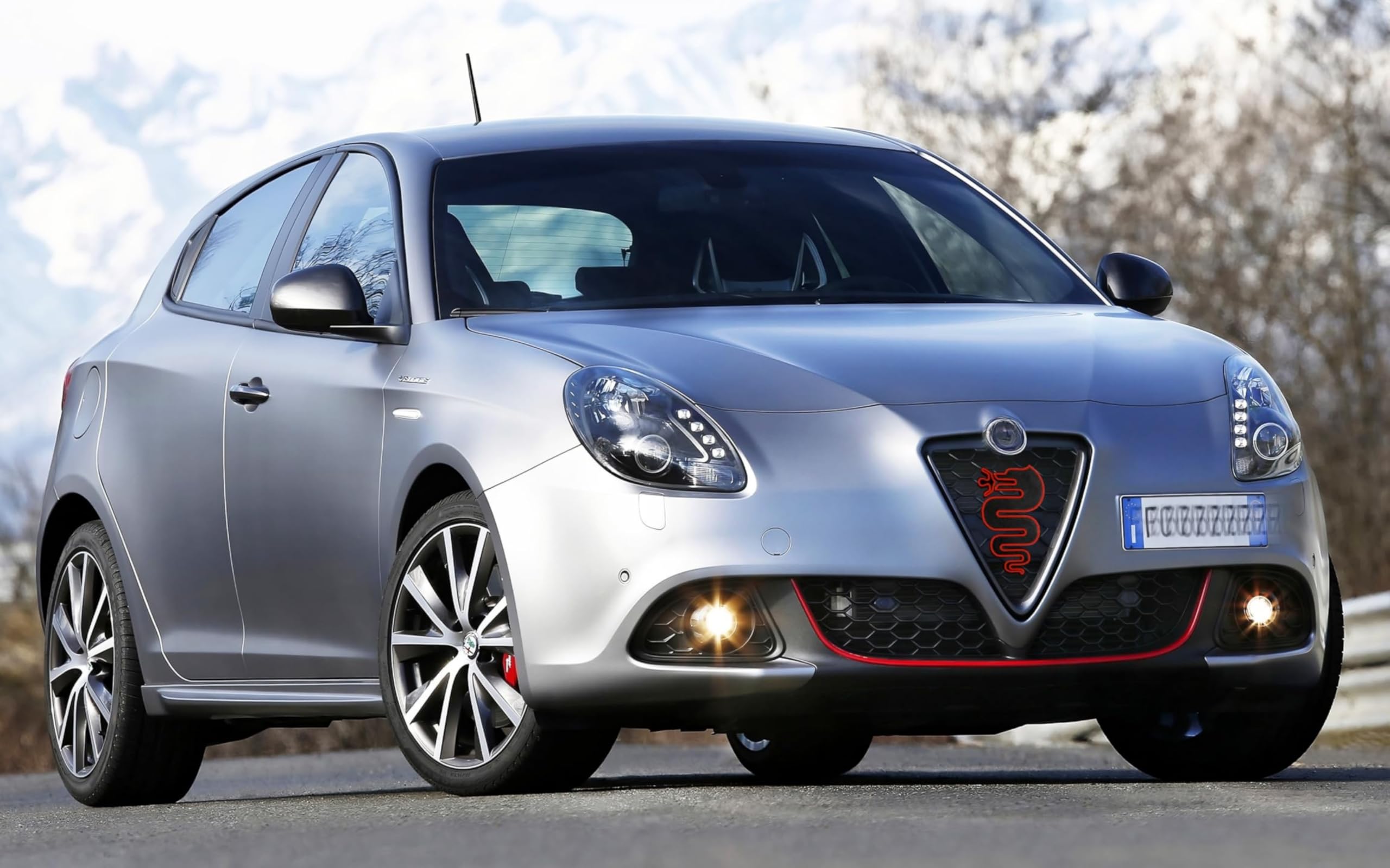 Accessoires Logo Grille pour Alfa Romeo Giulietta, Design Serpent Tuning Giulietta restyling 2016 (Noir)