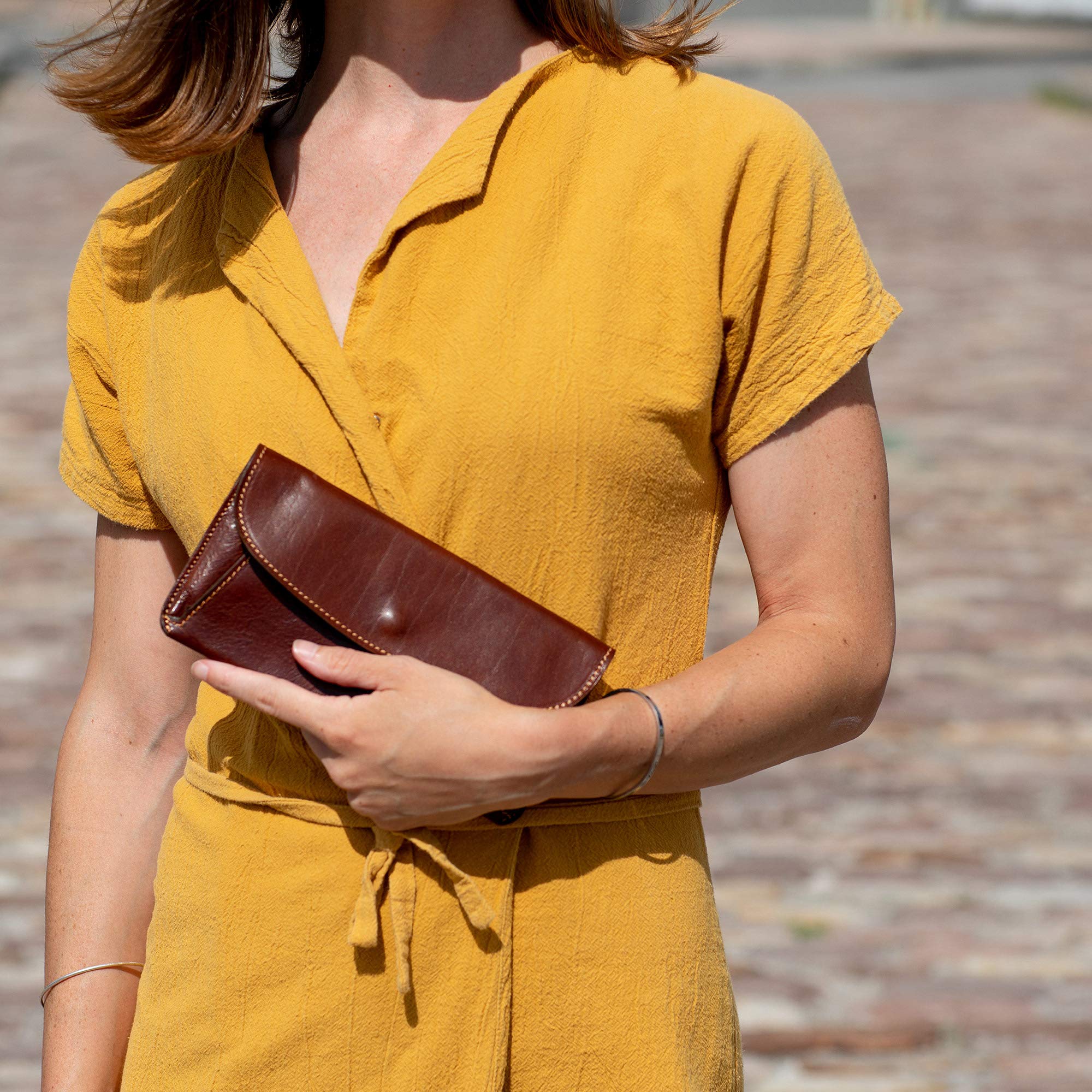 Floto Roma Clutch Women's Leather Snap Wallet Organizer (Vecchio Brown)