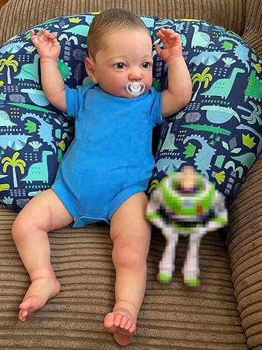 TERABITHIA Muñeca de bebé de 24 pulgadas de tamaño grande pintada a mano, hecha a mano con cuerpo suave y pesado, muñecas realistas para niños