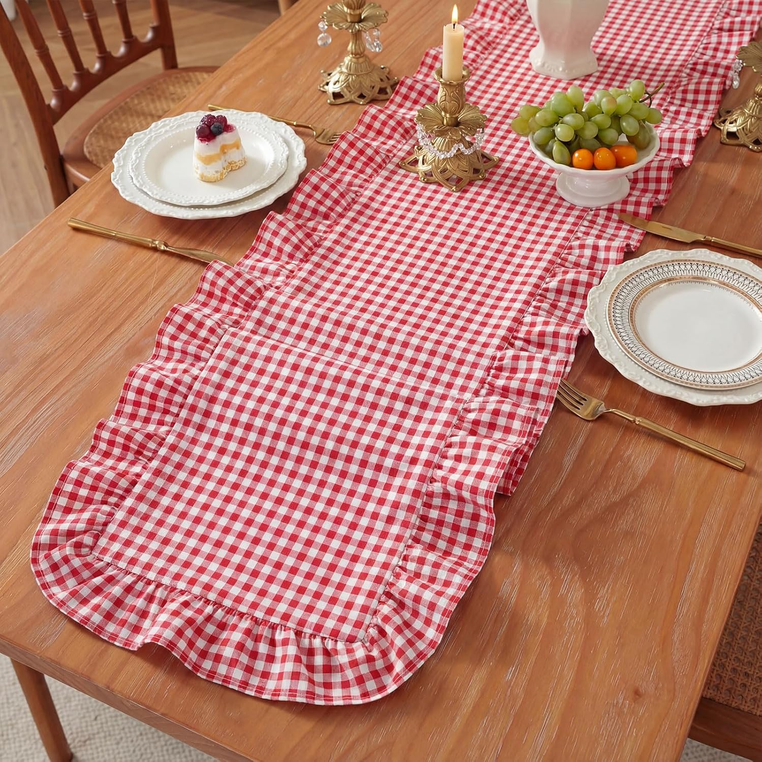 HunnmingRe 1 Pcs Red Plaid Gingham Ruffle Table Runner 118 x 13.8'' Farmhouse Table Runner 100% Cotton Scalloped Long Dresser Scarves for Mothers Day, Dining Room, Wedding, Kitchen Rustic Home Decor