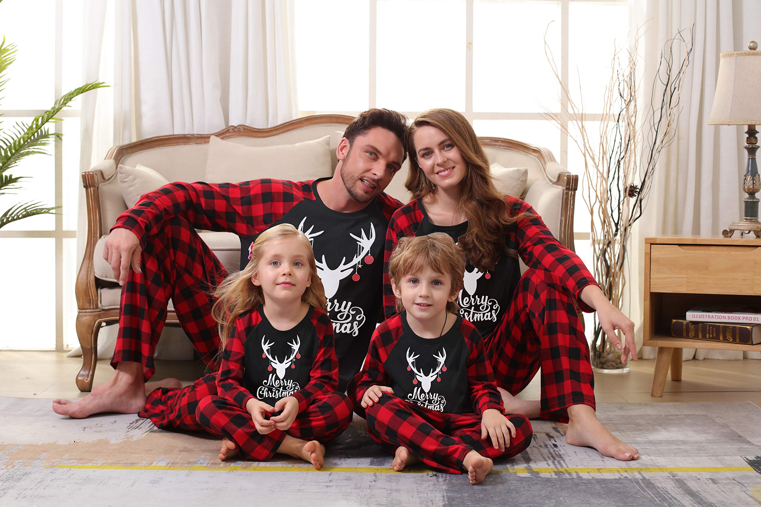 ZOEREA Ensemble Pyjama Famille de Noël Vêtement de Nuit Barboteuse Pyjamas à Deux Pièces Set T-Shirt à Manches Longues et Pantalon pour Mère Père Enfant Bébé