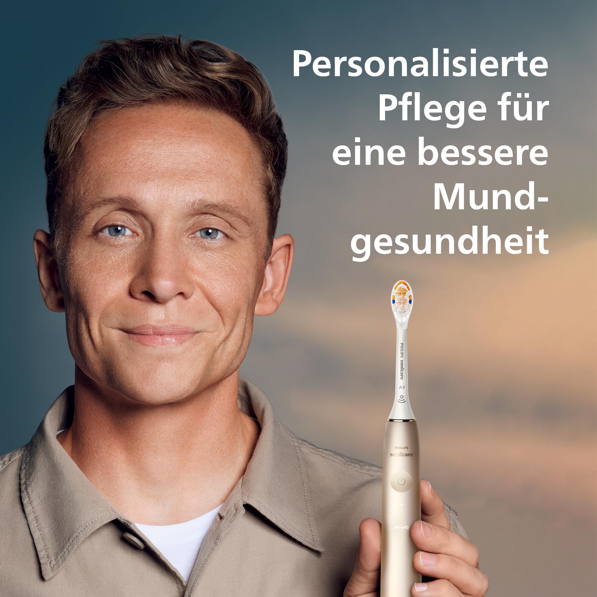 Philips Sonicare DiamondClean Prestige 9900 elektrische Zahnbürste – Schallzahnbürste mit 1x A3 Premium-All-in-One-Bürstenkopf und Ladeetui in Champagner (Modell HX9992/11)