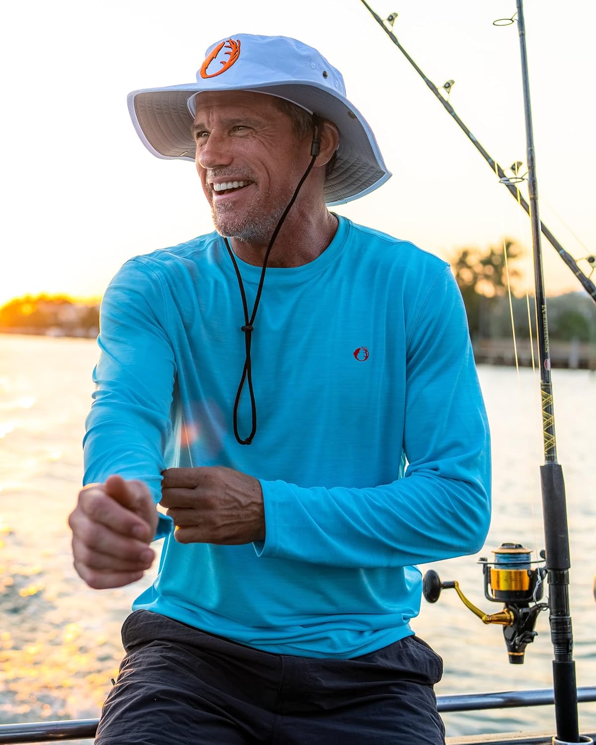 The American Outdoorsman Men's Long Sleeve Shirt, Cationic Sun Tee UPF 50+ Sun Protection for Outdoors Medium Fresco Blue/Opal Twist