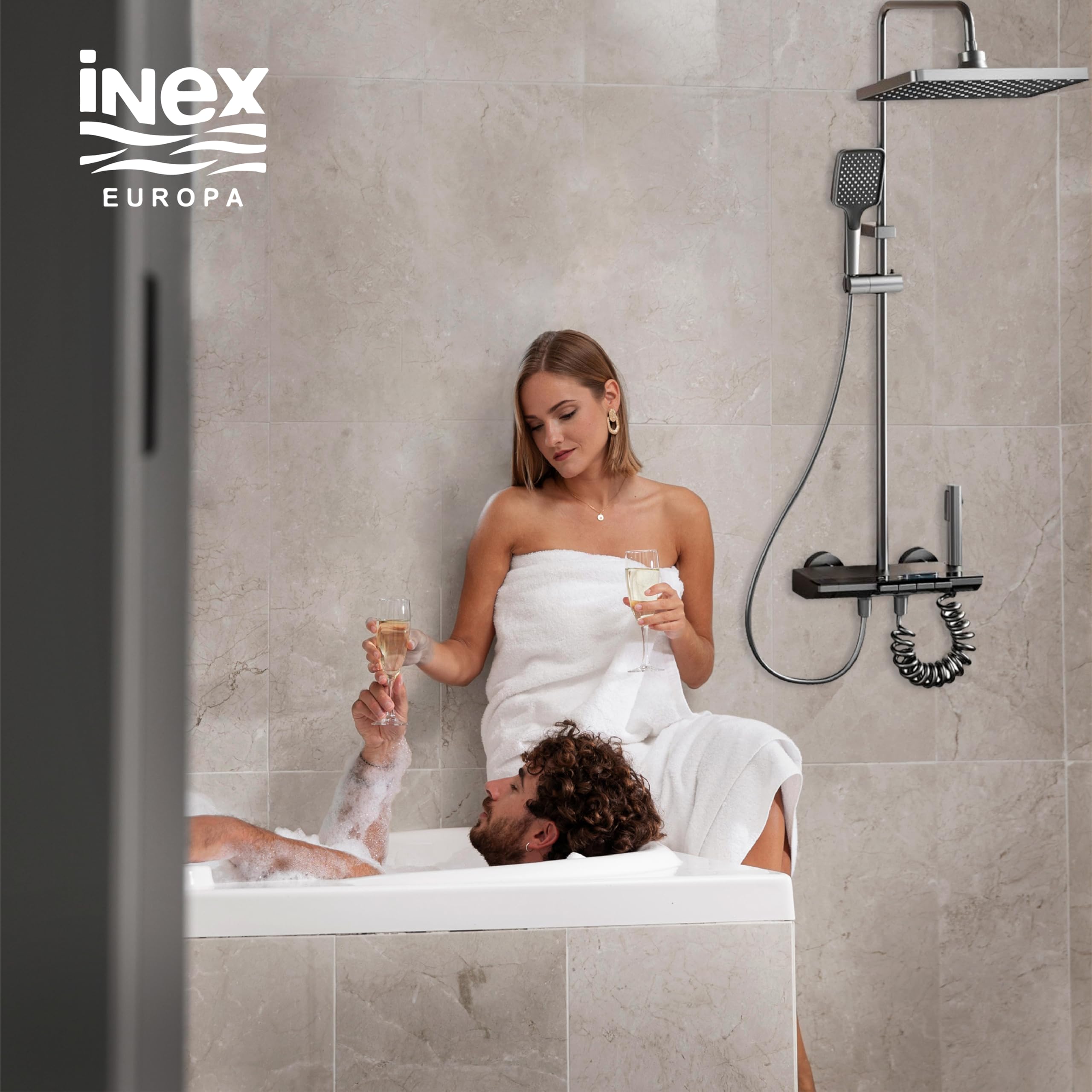 INEX EUROPA Colonne de Douche Noire Gris Titane avec Tête Carrée - Colonne de Douche 4 Modes et Hauteur Réglable - Tête de Douche, Jet, Robinet et Pommeau de Douche - Garantie 10 Ans