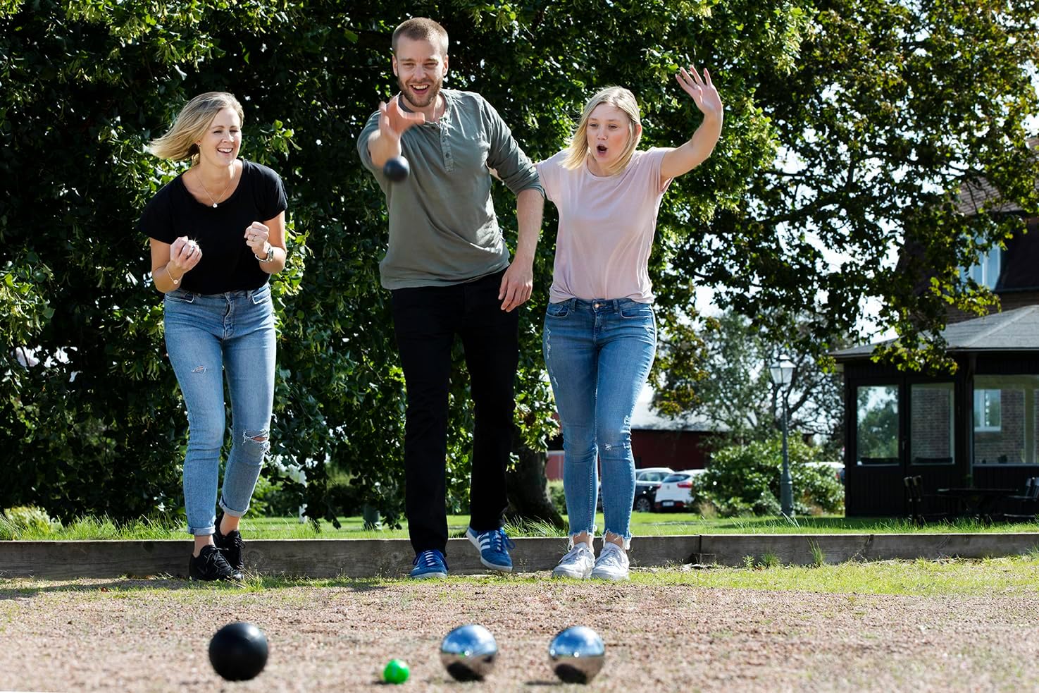 Sunsport Petanque Provence Garden Game - 2 Player/Team Set with Carry Bag | Classic Boules Game for Outdoor Fun | Perfect for Families, Kids & Adults Summer Parties, Camping, & Beach