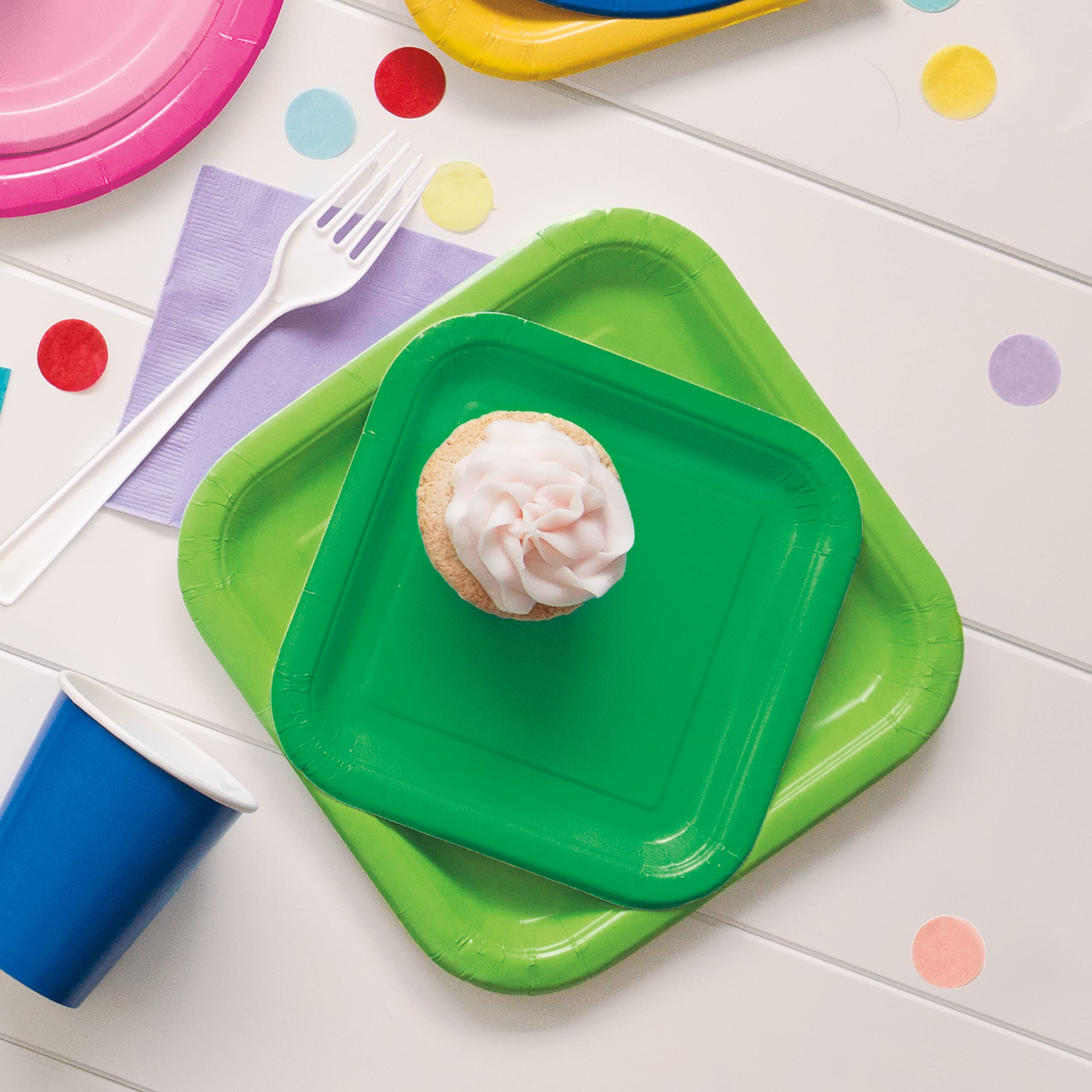 Unique 31860EU Eco-Friendly Square Paper Plates-18 cm-Emerald Green Colour-16 Count (Pack of 1), Pack of 16