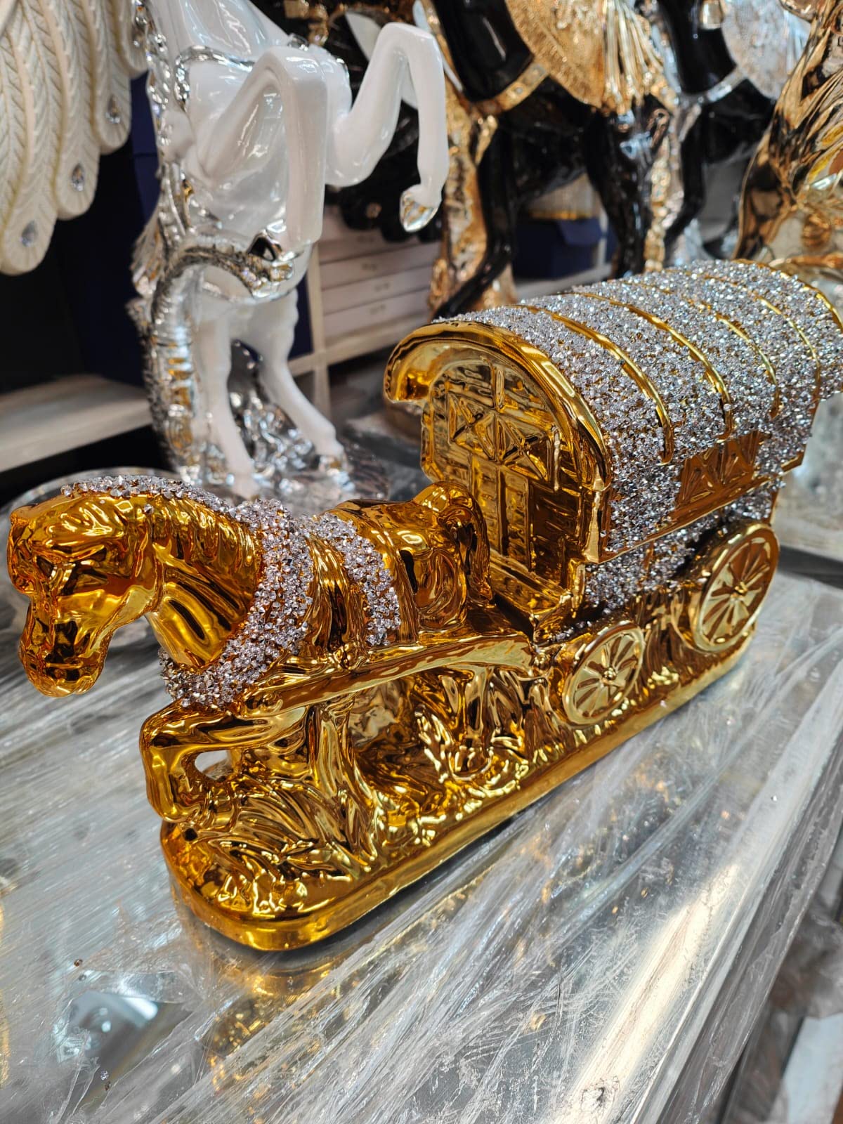 Biznest Gold And Silver Crushed Diamond Crystal 1 Horse With Round Wagon Gypsy Carriage Ornament Shelf Sitter Caravan