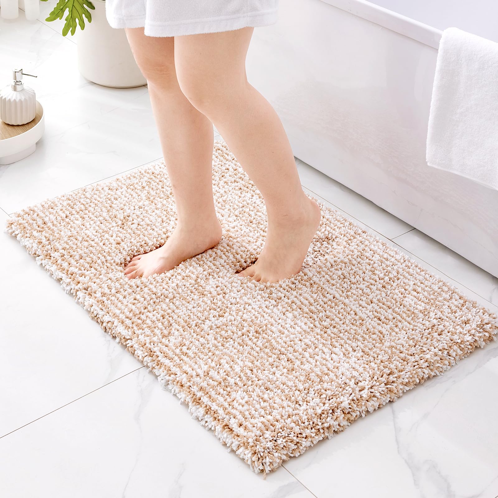 ILANGO Bathroom Rugs 30" × 20", Extra Soft Absorbent Microfiber Bath Rugs