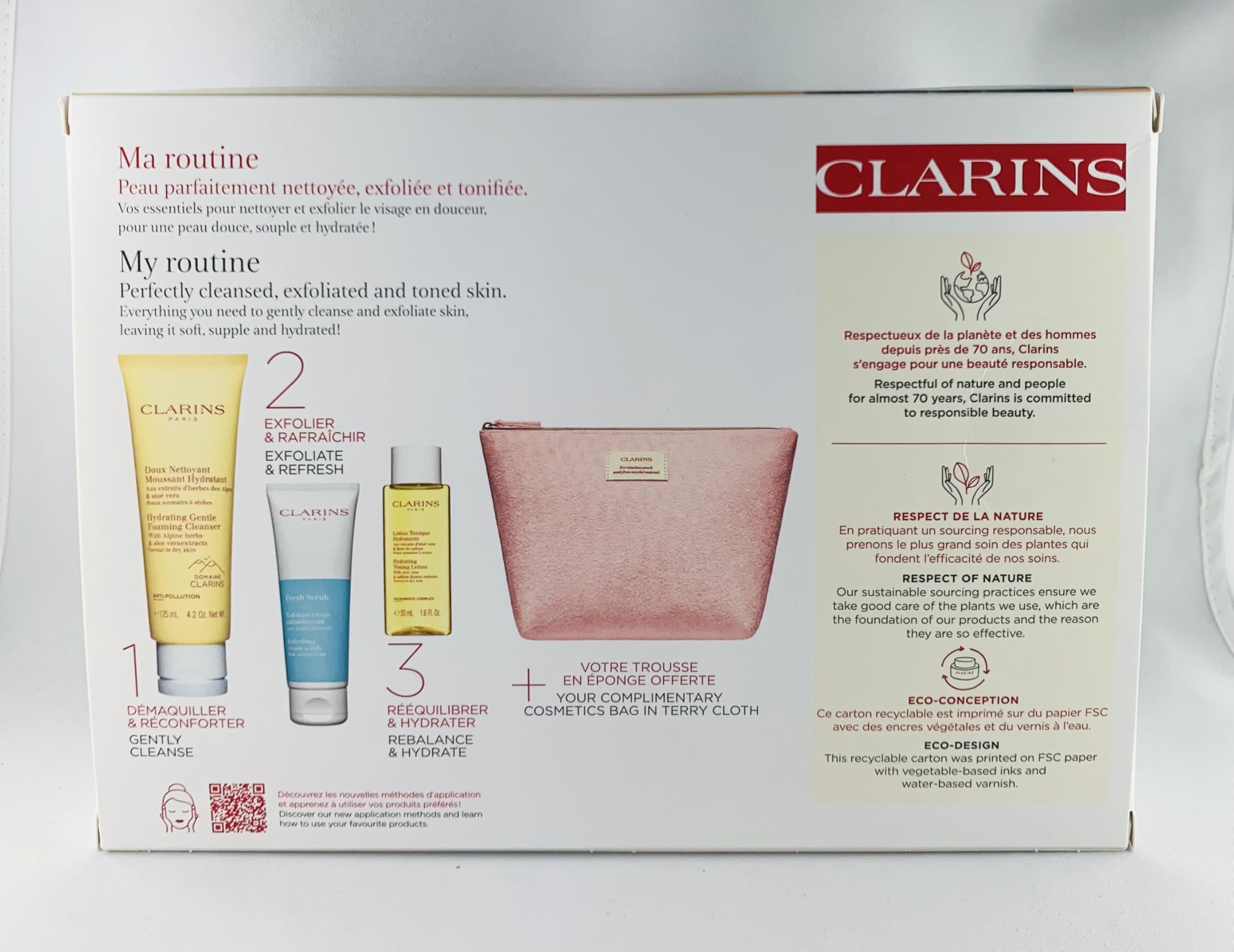 Clarins Cleansing Essentials Cream Hydrating Gentle Foaming Cleanser 125 Ml, Fresh Scrub 50 Ml, Hydrating Toning Lotion 50 Ml, Cosmetic Bag