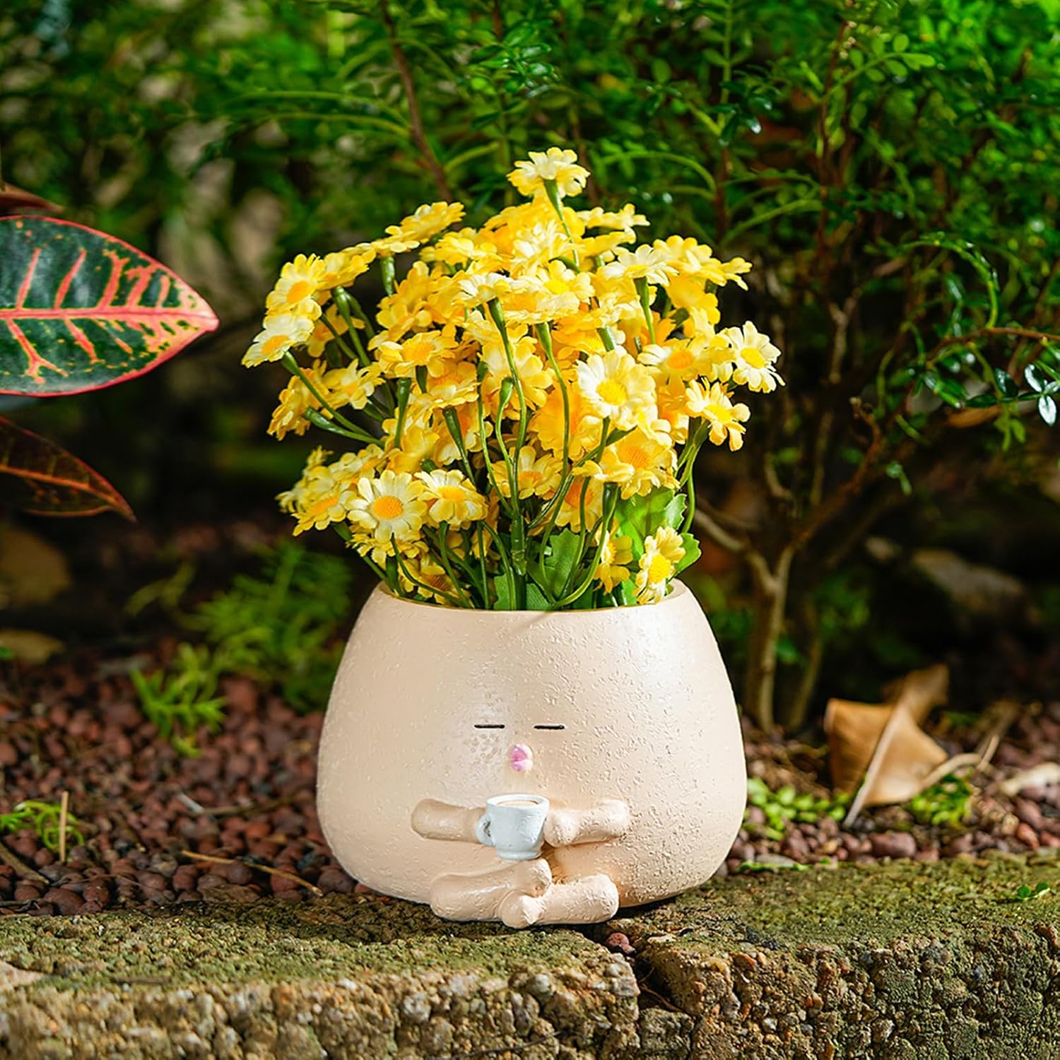 Head Planter with Coffee Cup, Resin Face Planter Pot with Drainage Hole, Unique Decorative Flower Planter for Indoor Outdoor Home Office Desk Decor (Khaki)
