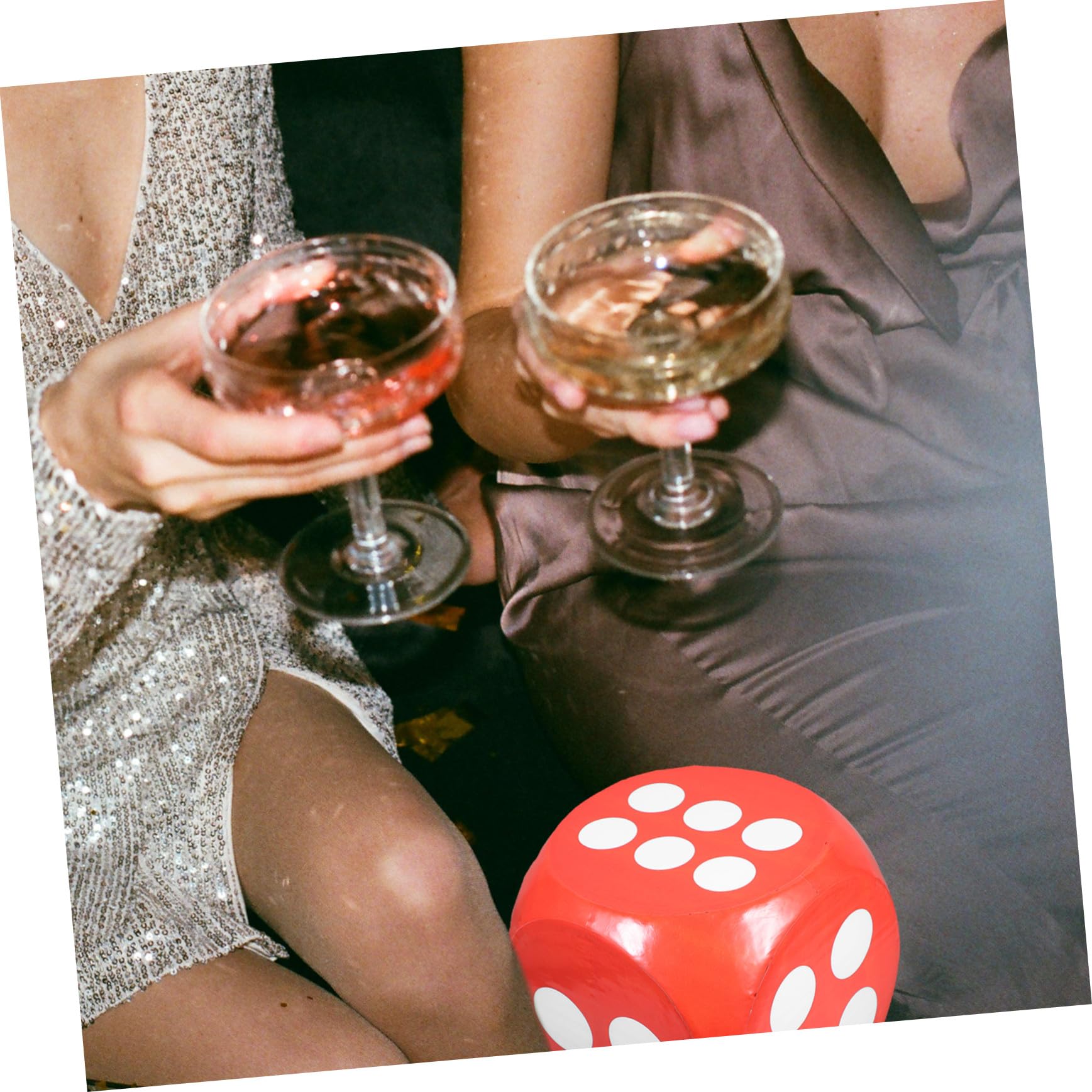 Beaupretty Dados de Espuma Grandes para Juego y Entretenimiento, Fáciles de Manipular, Material de Espuma Naranja, Adecuado para Decoración y Fiesta Ktv