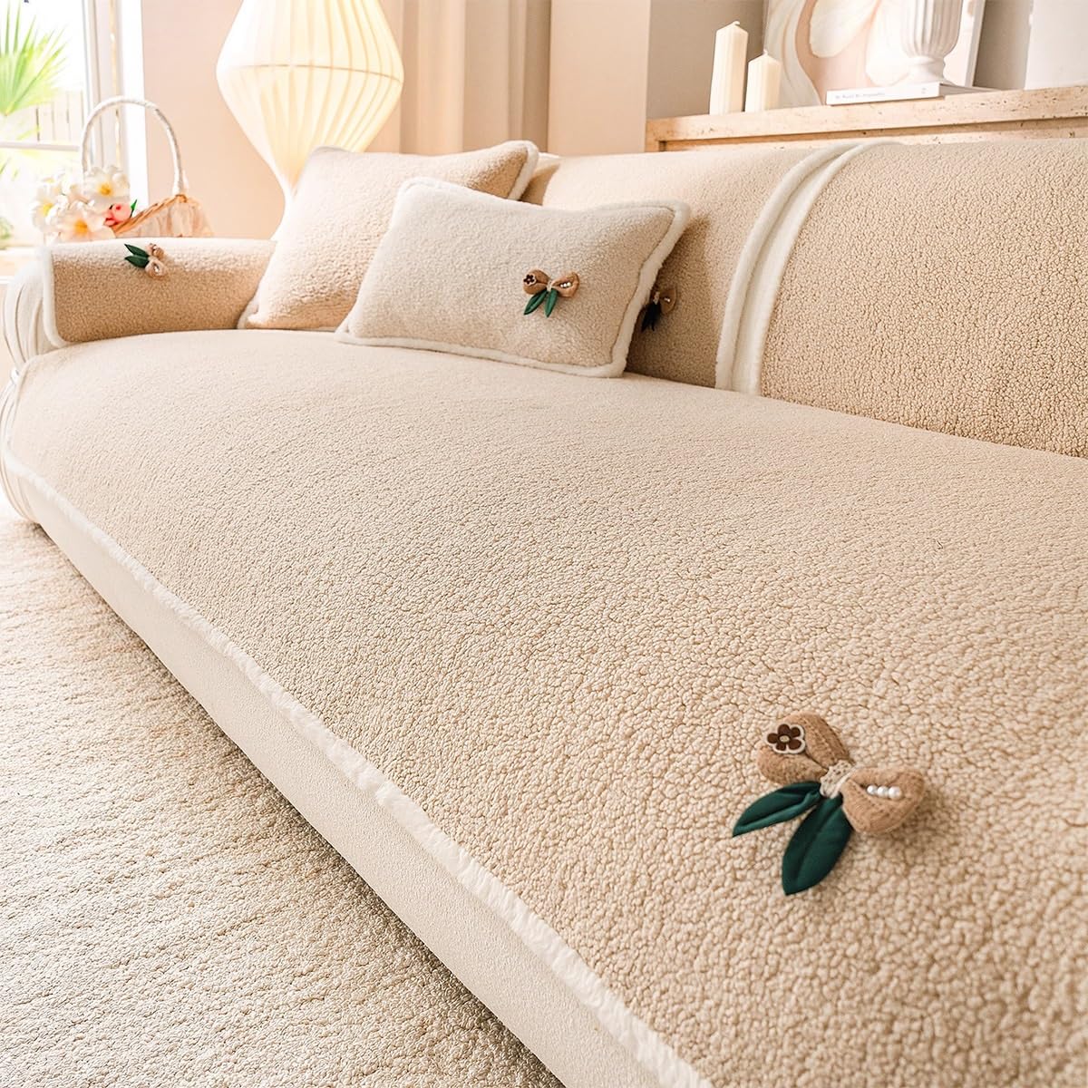 Housse de canapé lavable NEPHRA en polaire peluche beige 90x180 cm pour salon