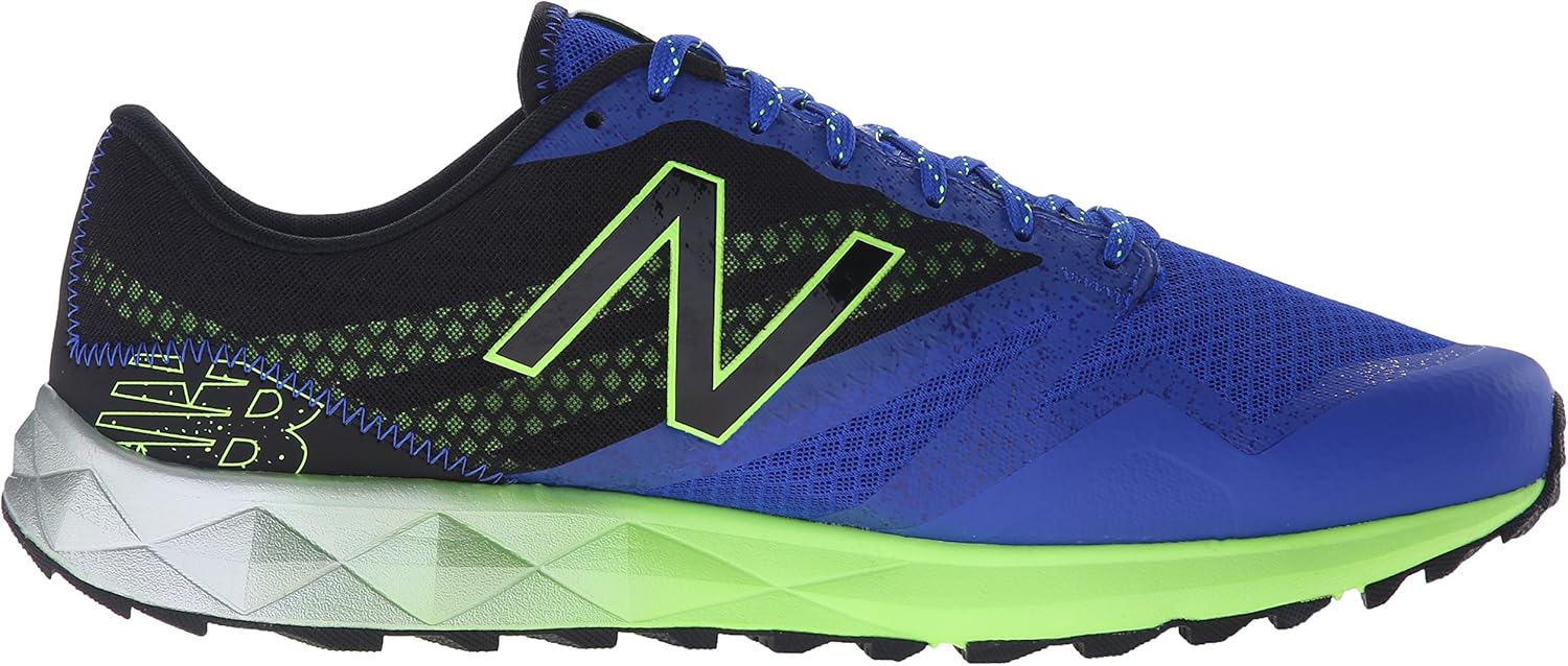 new balance men's mt690v1