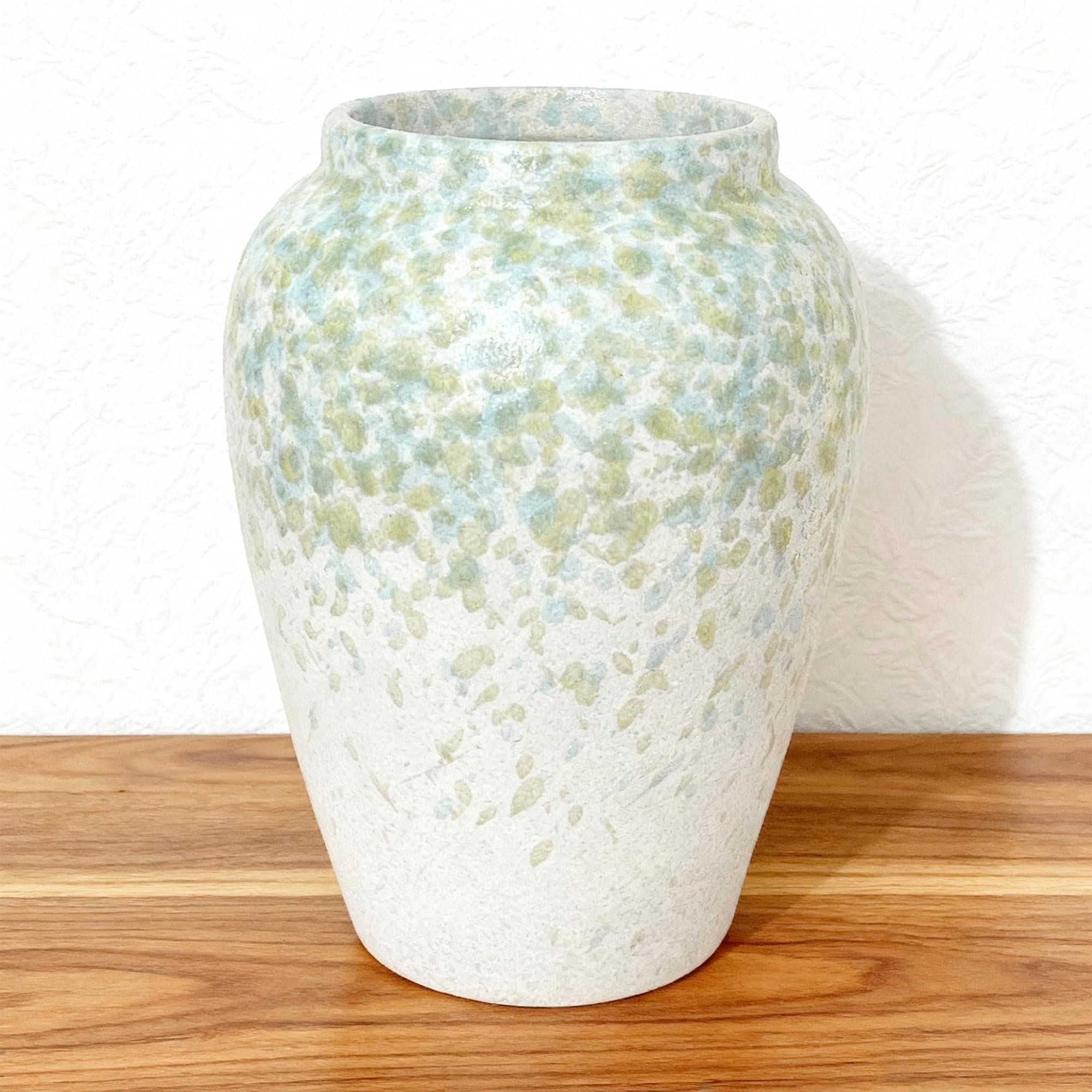 6” Tall Ceramic Vase for Home Decor, Heavyweight Speckled Ceramic Flower Vase for Farmhouse Centerpieces, Modern Table Mantel Shelf Decor, Perfect for Fresh or Artificial Flowers (Green)