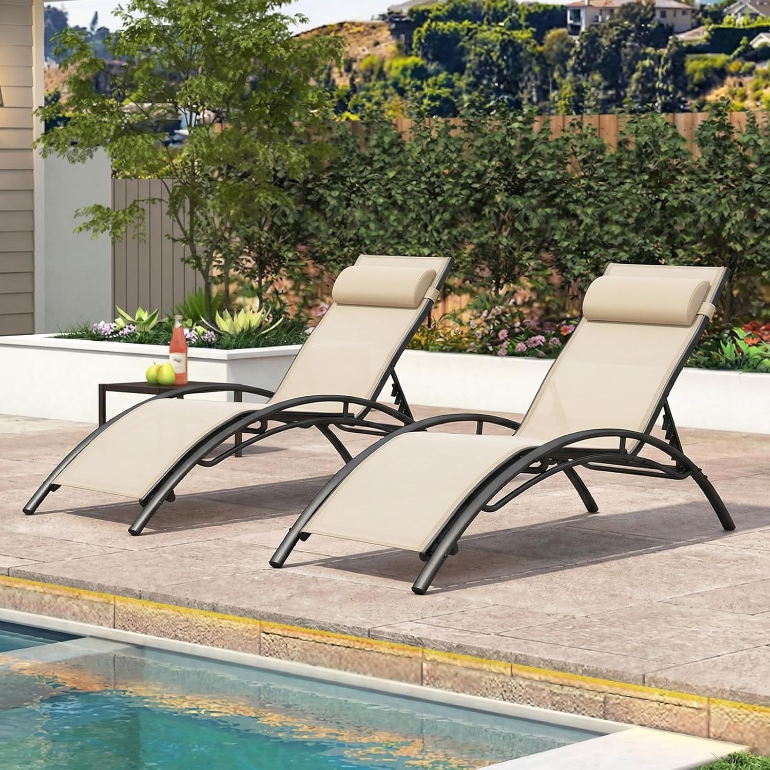 Tangkula Lounge Chairs Outdoor Set of 2, Heavy-Duty Patio Chaise Lounges with 5-Position Backrest & Breathable Seat Fabric, Outside Beach Pool Sunbathing Recliner for Backyard, Poolside (Beige)