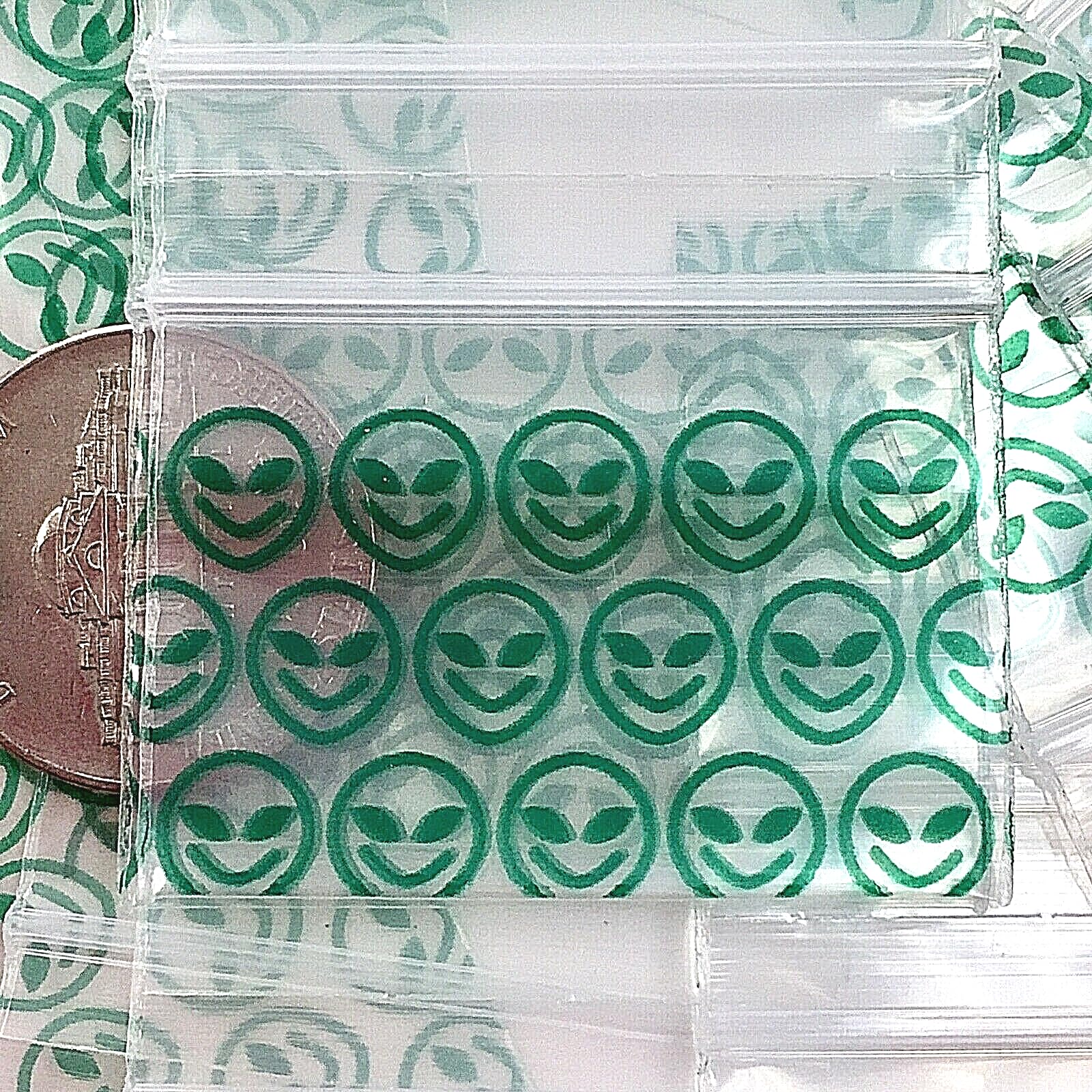 Mini Zip-Top Plastic Baggies, Size 1.5