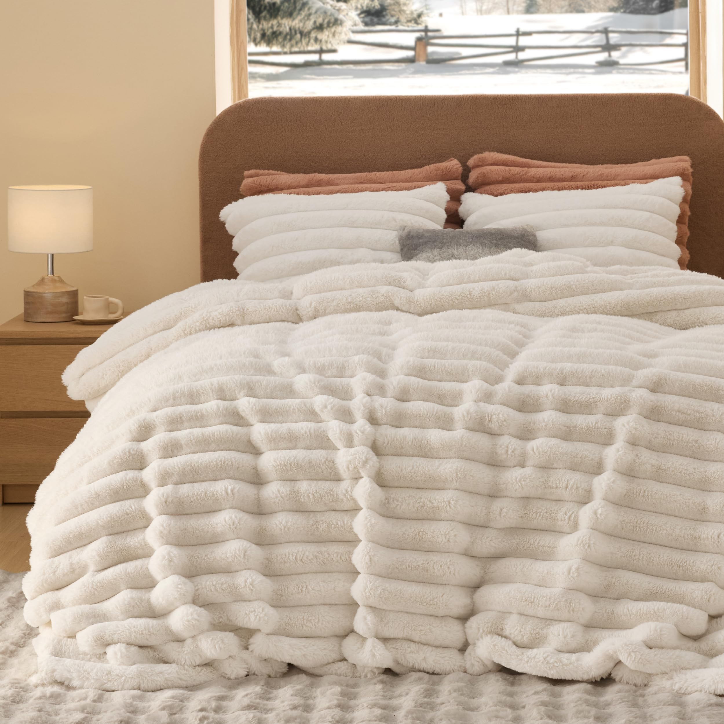 bedsure faux fur duvet cover queen size - beige fluffy duvet cover set, soft and cozy shaggy bedding comforter cover, winter warm luxury fuzzy bed set 3 pieces, 1 queen duvet cover and 2 pillowcases