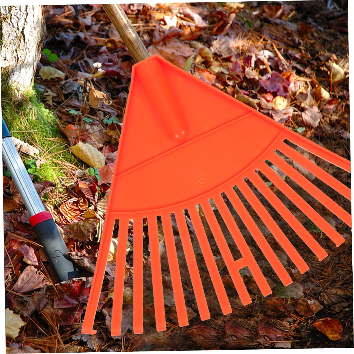 Compact Nylon Garden Rake Head Replacement with Tines Plastic Leaf Rake for Lawns and Gardening Tasks Strong Hardness and Easy Soil Raking Tool image 5