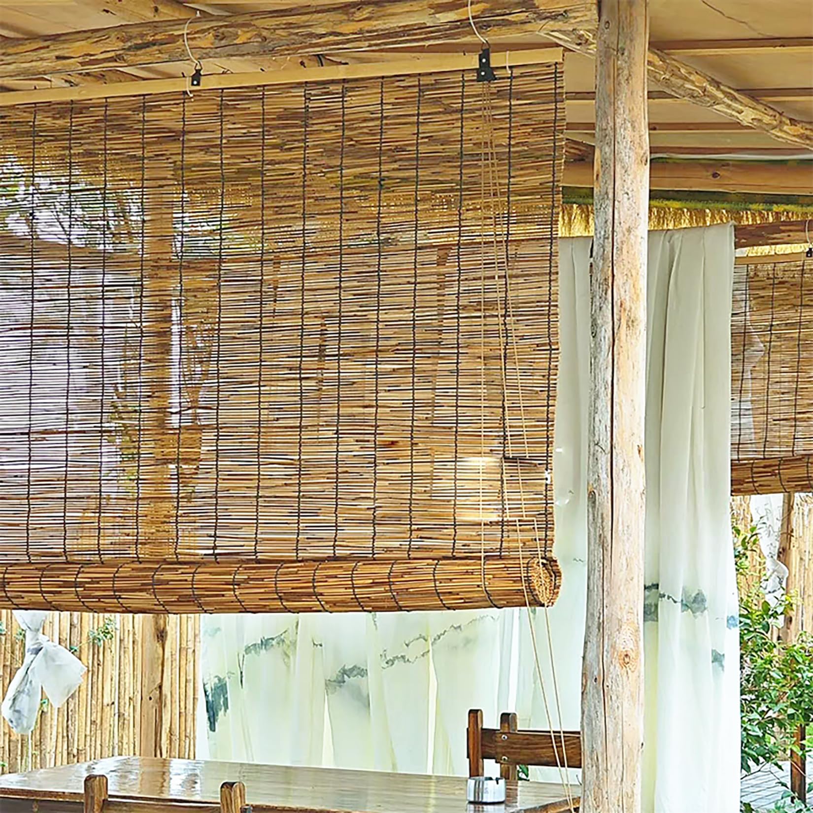 Rouleau en bambou naturel pour tonnelle et terrasse : store occultant été