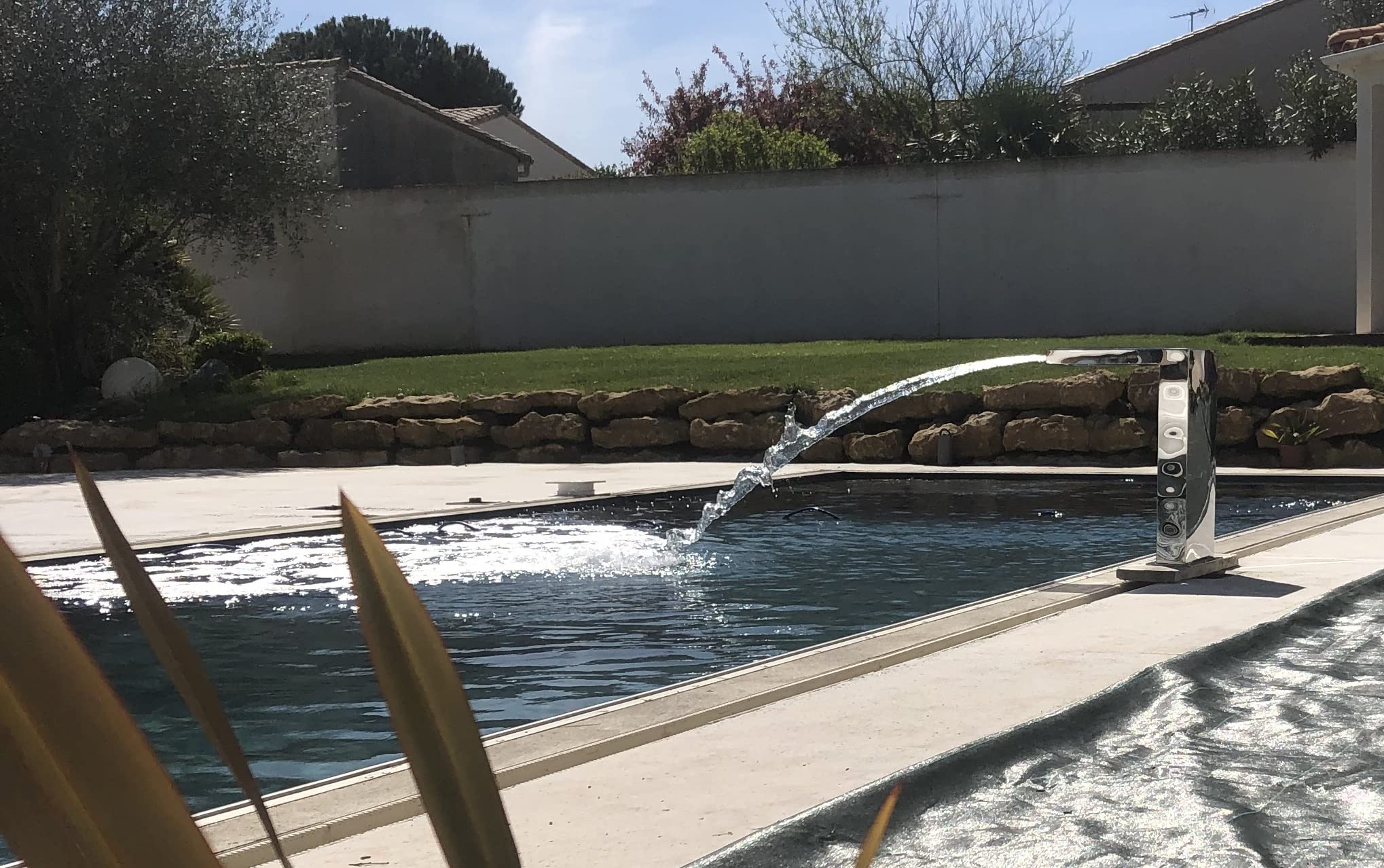 Fontaine Piscine Bassin Modèle Demi Cube Hauteur 70cm