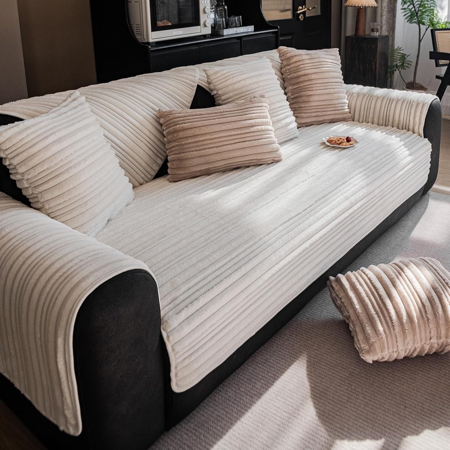 vctops 3D Stripe Faux Fur Sofa Cover Super Soft Non Slip Sectional Couch Cover Luxury Modern Thick Fluffy Fuzzy Sofa Slipcover Furniture Protector for Dogs Cats Pet (Cream,28"x59")